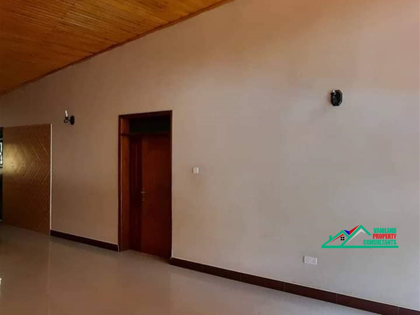 Semi Detached for rent in Kyanja Kampala