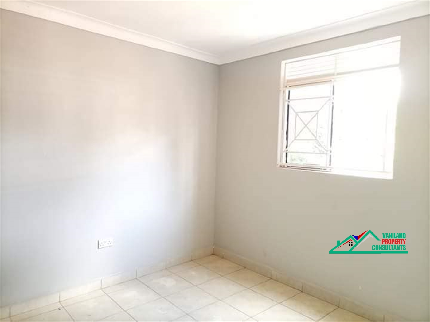 Semi Detached for rent in Kiwaatule Kampala