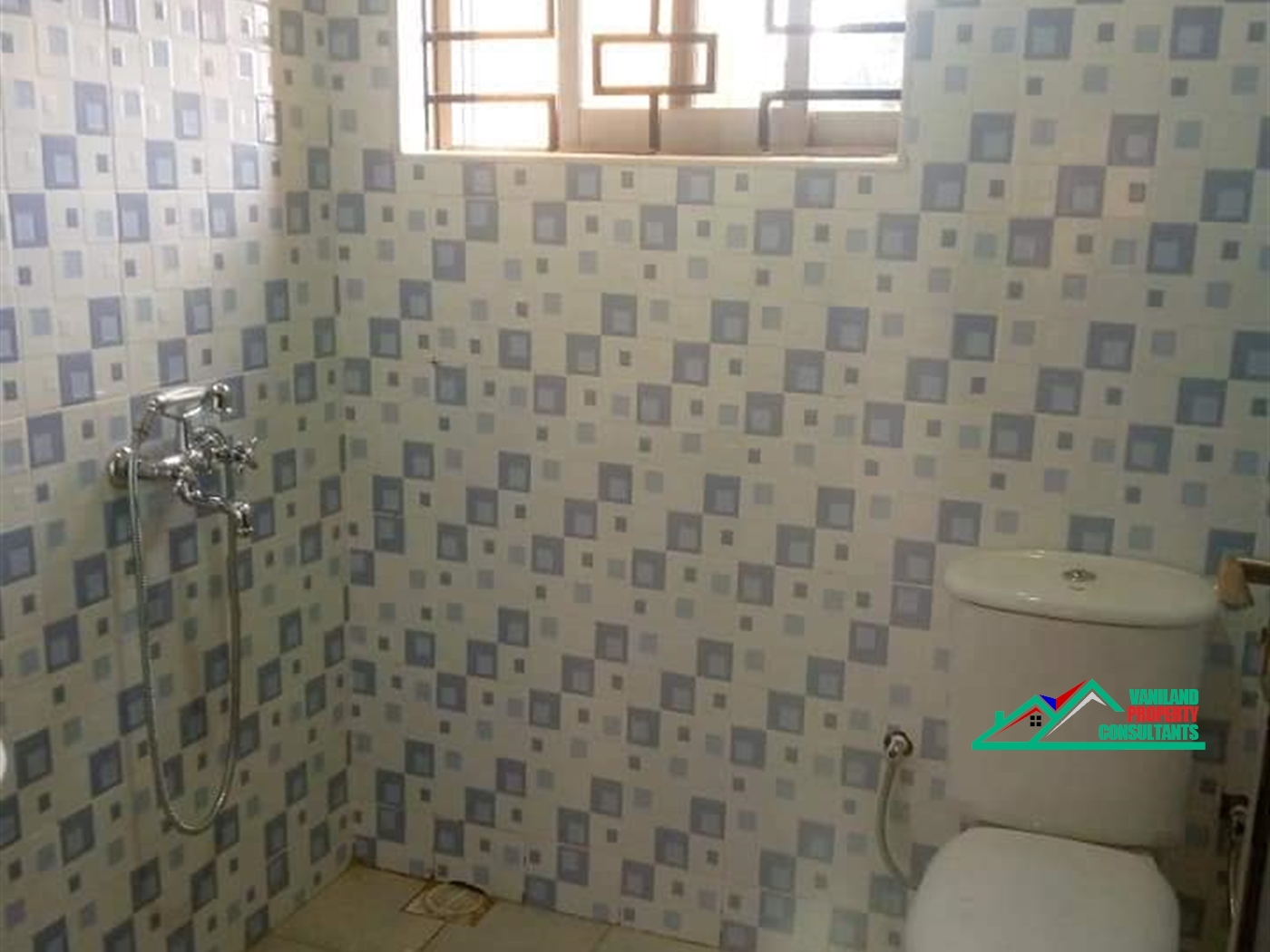 Duplex for rent in Kungu Wakiso