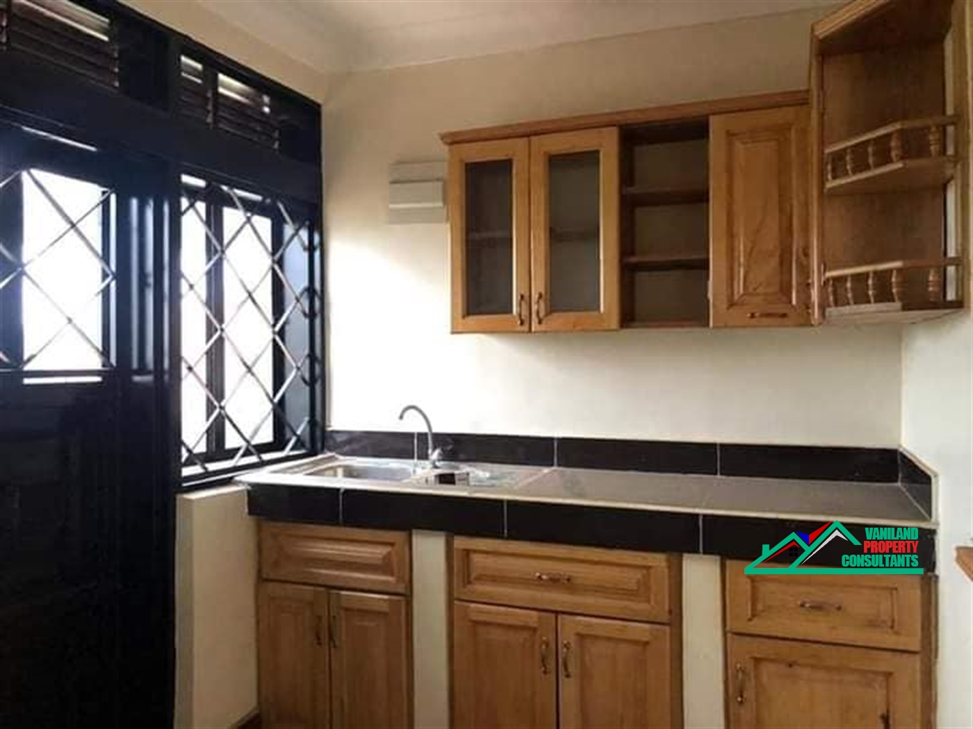 Duplex for rent in Namugongo Wakiso