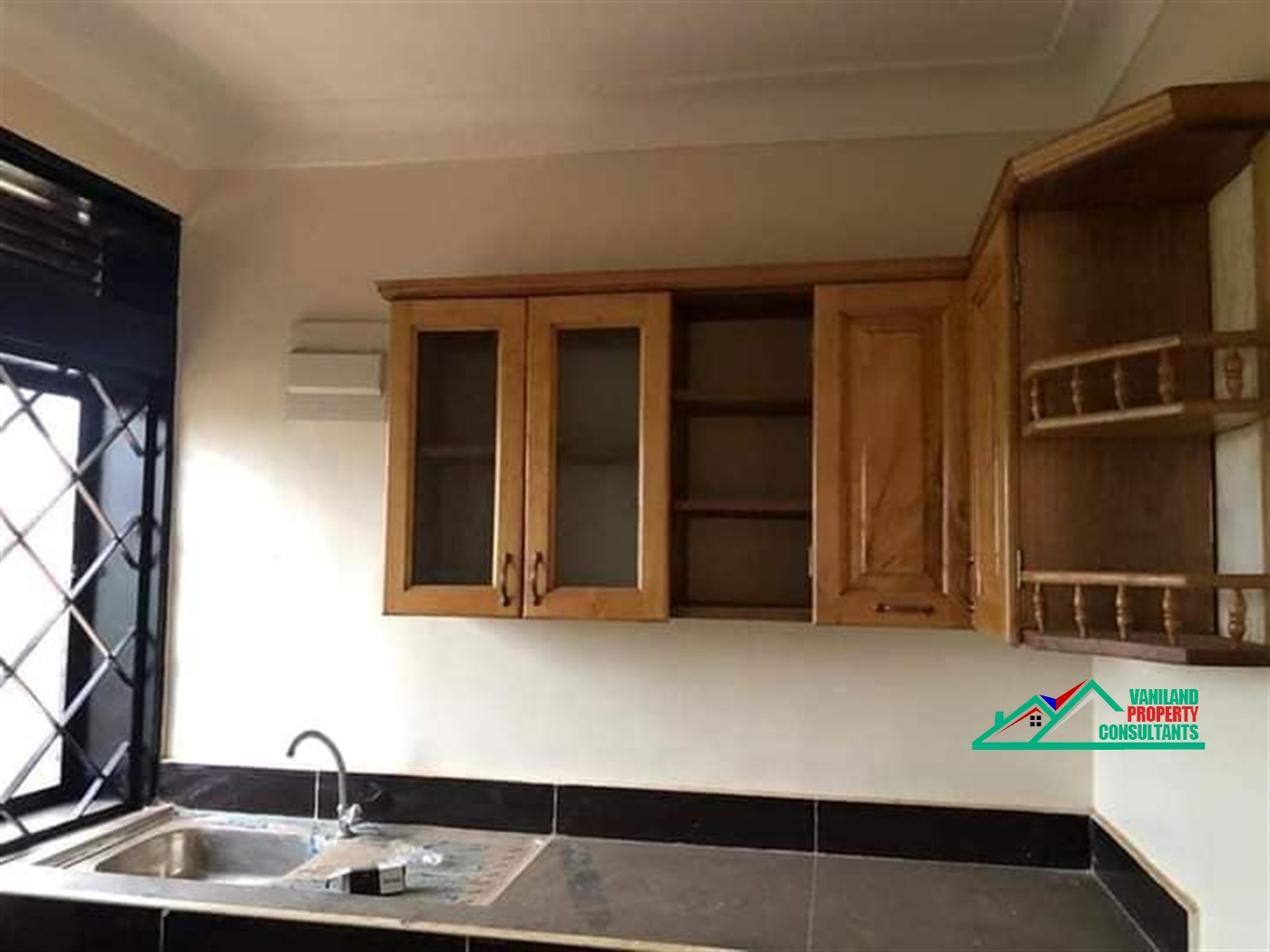 Duplex for rent in Namugongo Wakiso