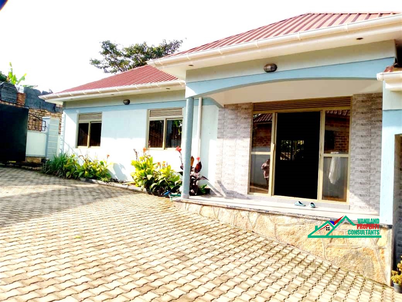 Bungalow for rent in Wampeewo Wakiso