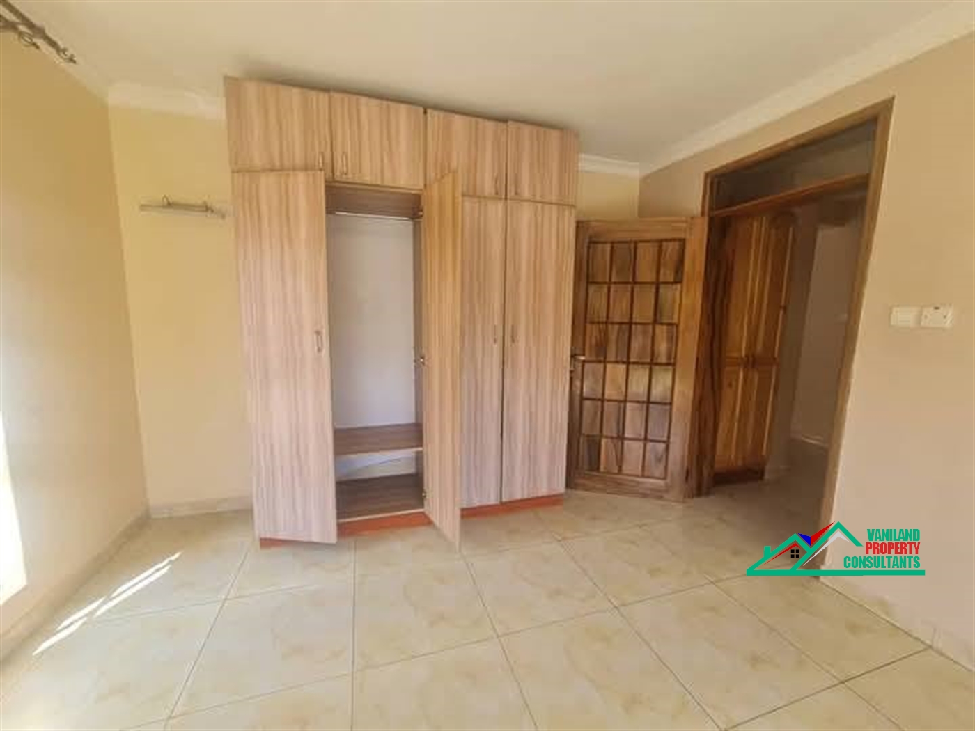 Apartment for rent in Kiwaatule Wakiso