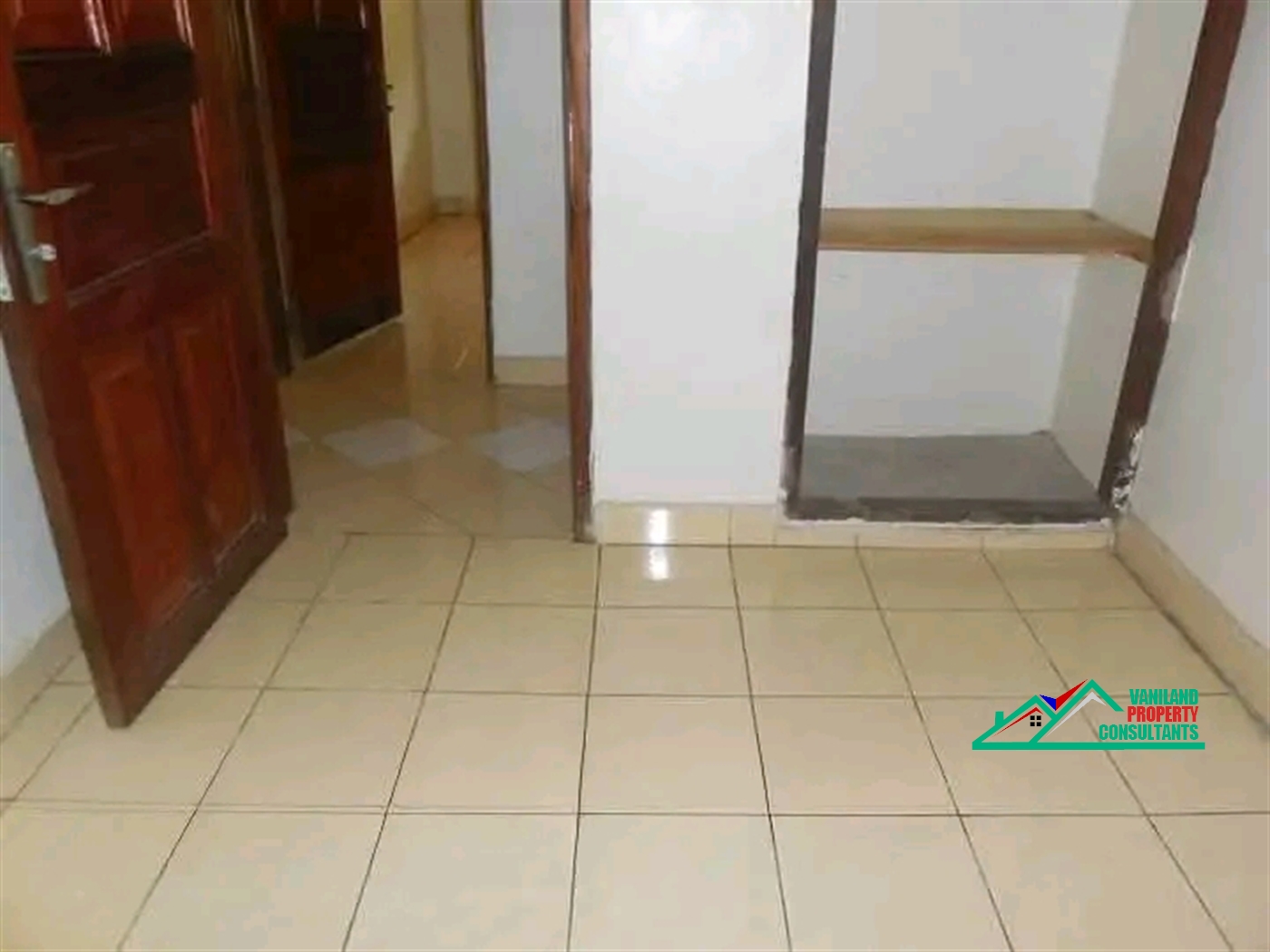 Semi Detached for rent in Mutungo Kampala