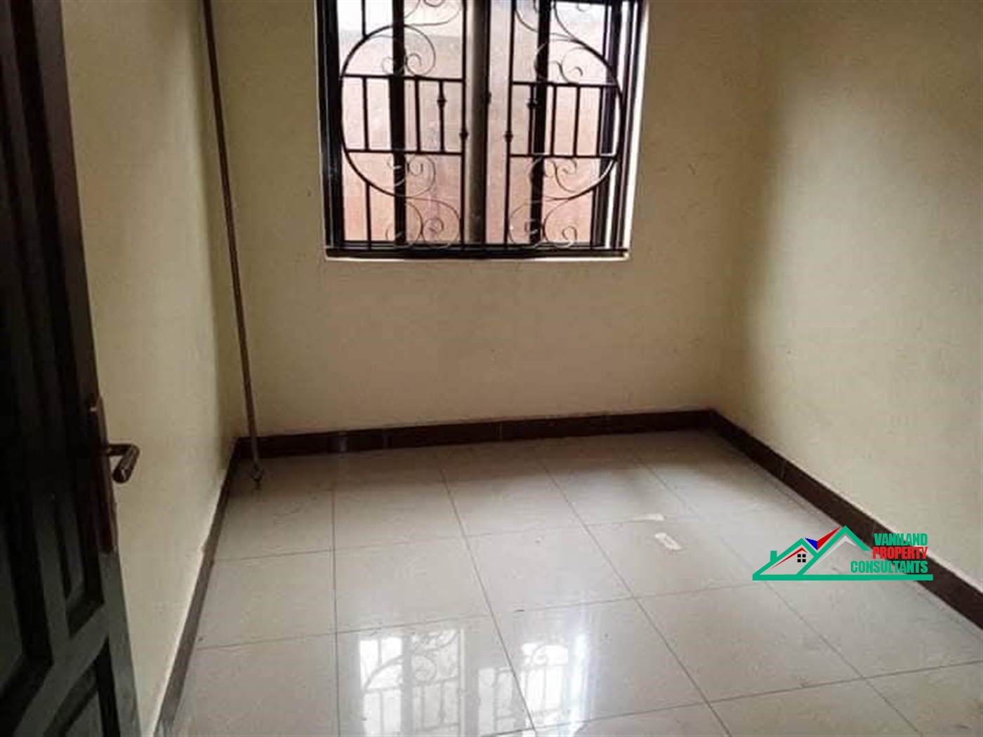 Semi Detached for rent in Bweyogerere Wakiso