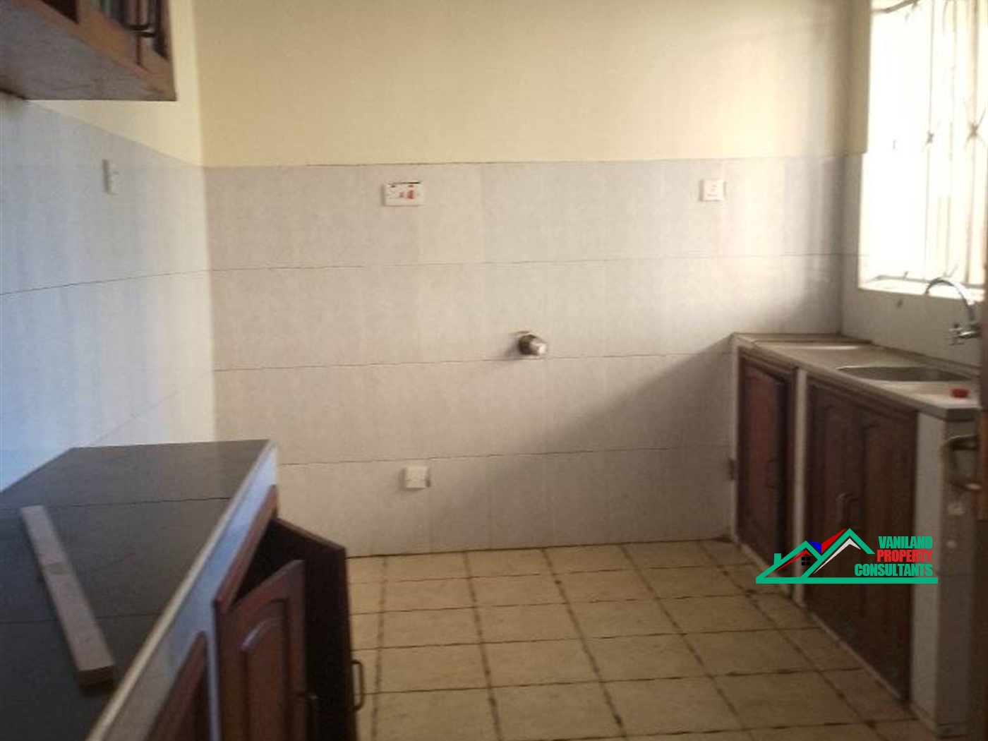 Duplex for rent in Naalya Kampala