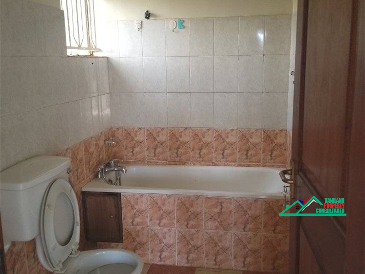 Duplex for rent in Naalya Kampala