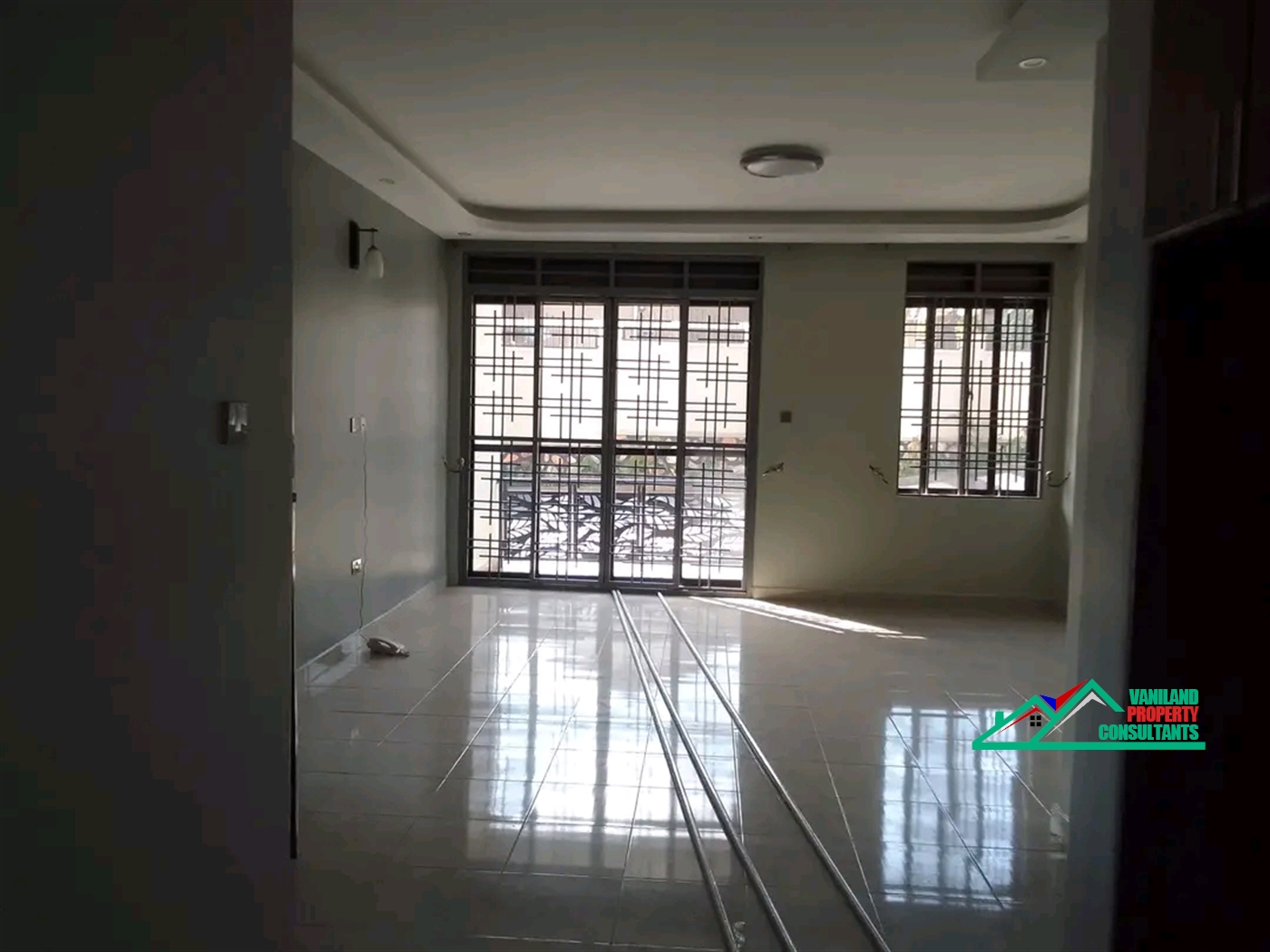 Semi Detached for rent in Mutungo Kampala