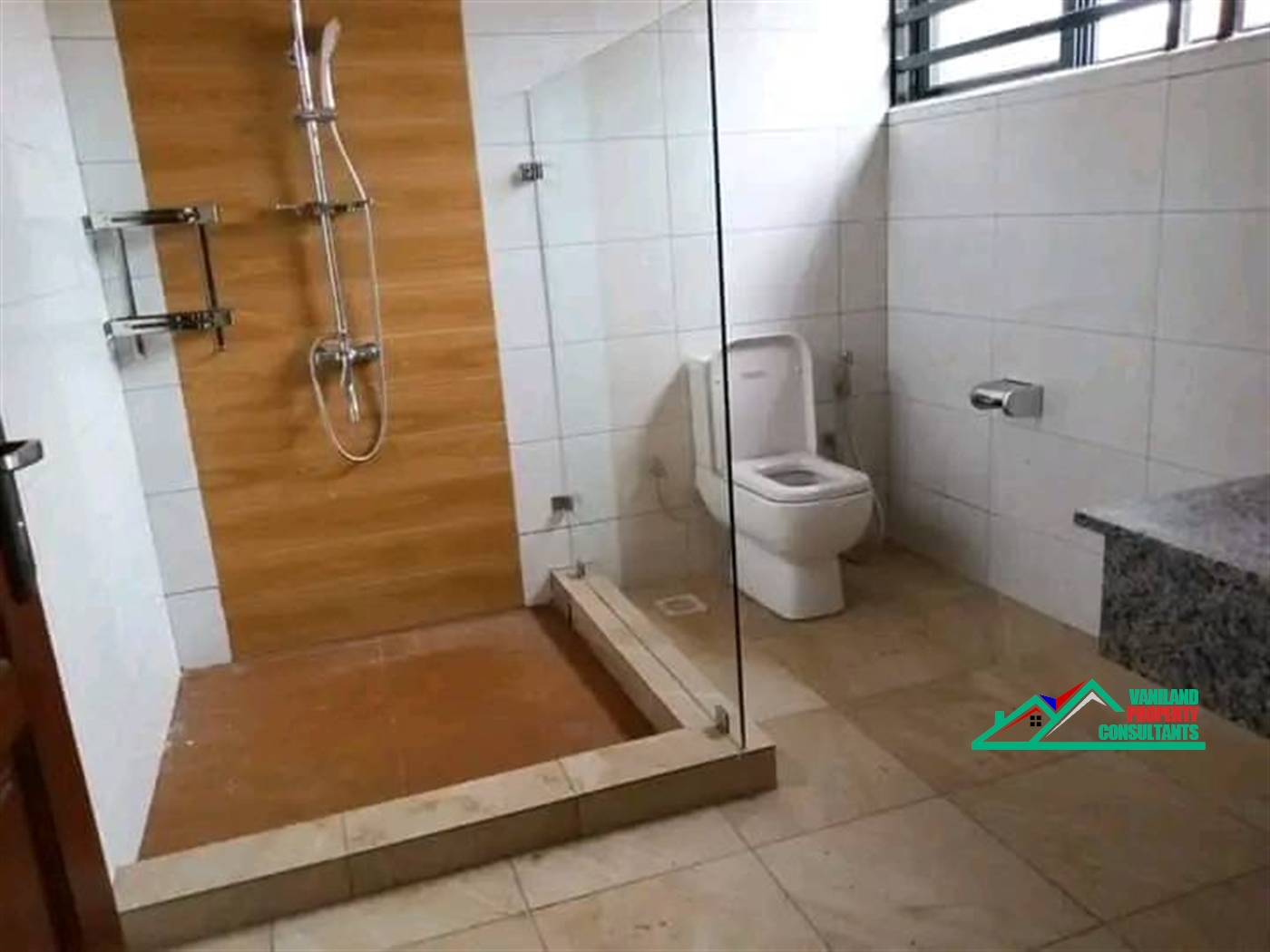 Apartment for rent in Kyaliwanjjala Wakiso