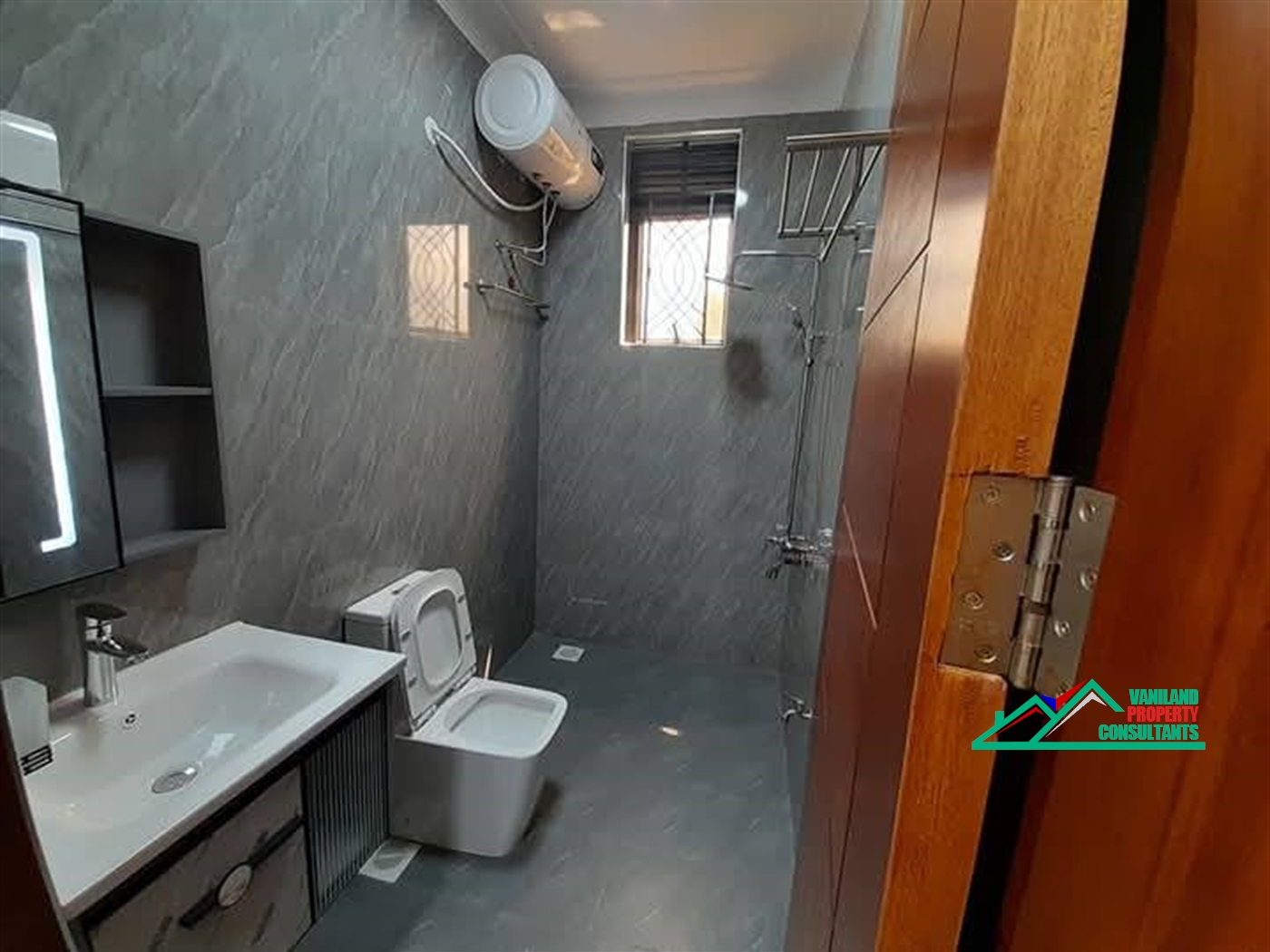 Apartment for rent in Kiwaatule Wakiso