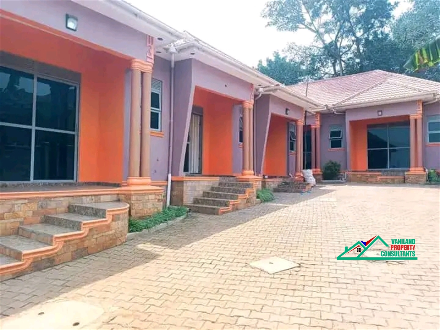 Semi Detached for rent in Mutungo Kampala