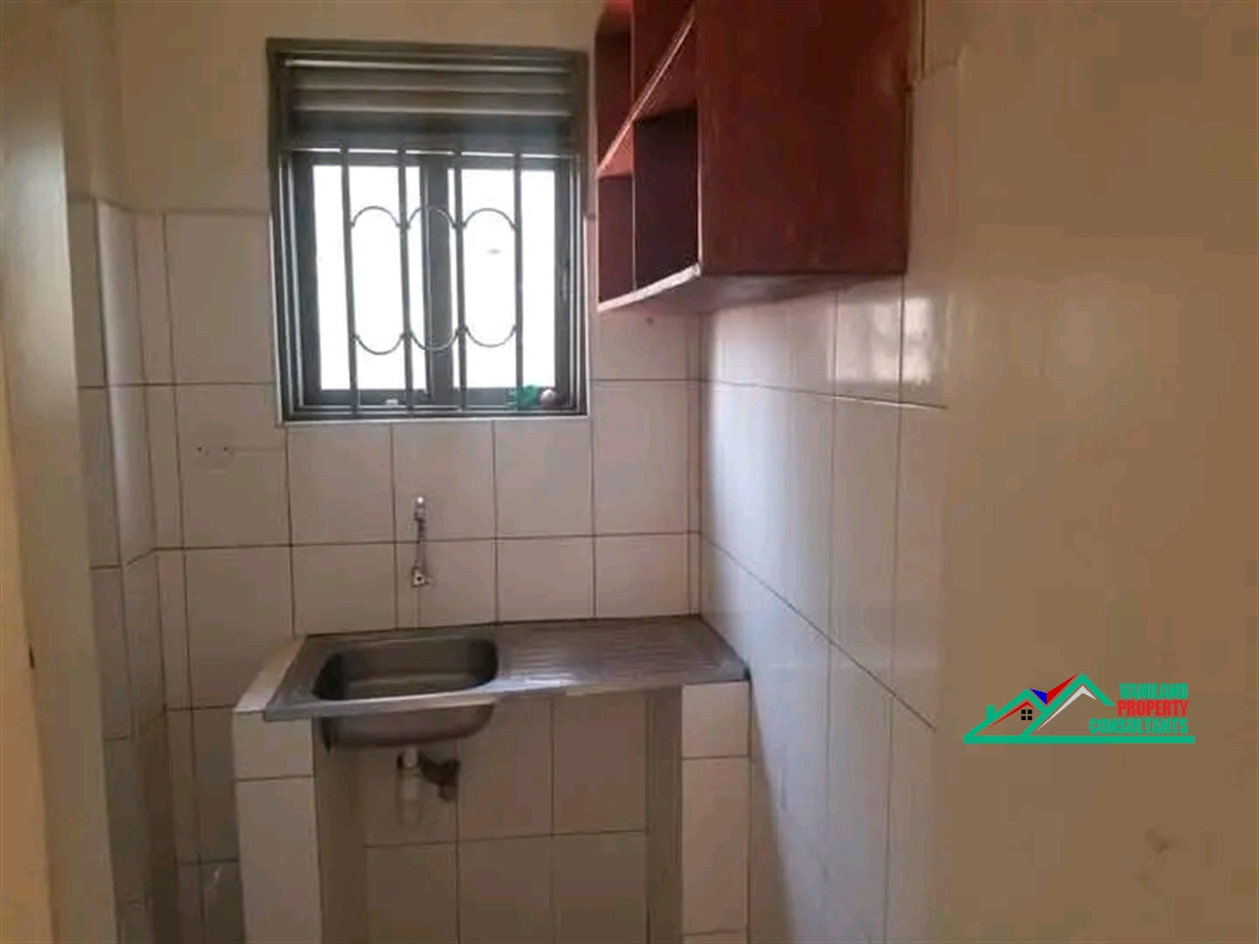 Semi Detached for rent in Mutungo Kampala