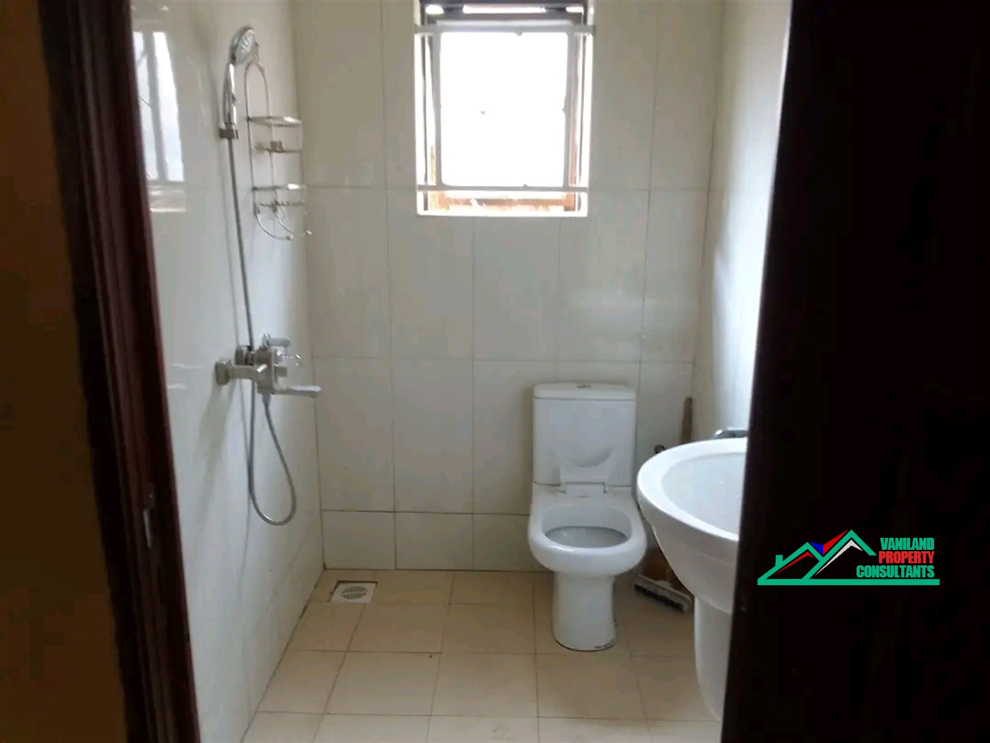 Semi Detached for rent in Mutungo Kampala