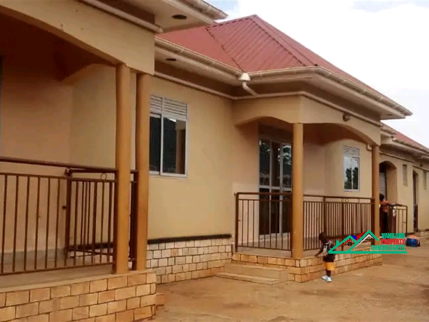 Semi Detached for rent in Mutungo Kampala