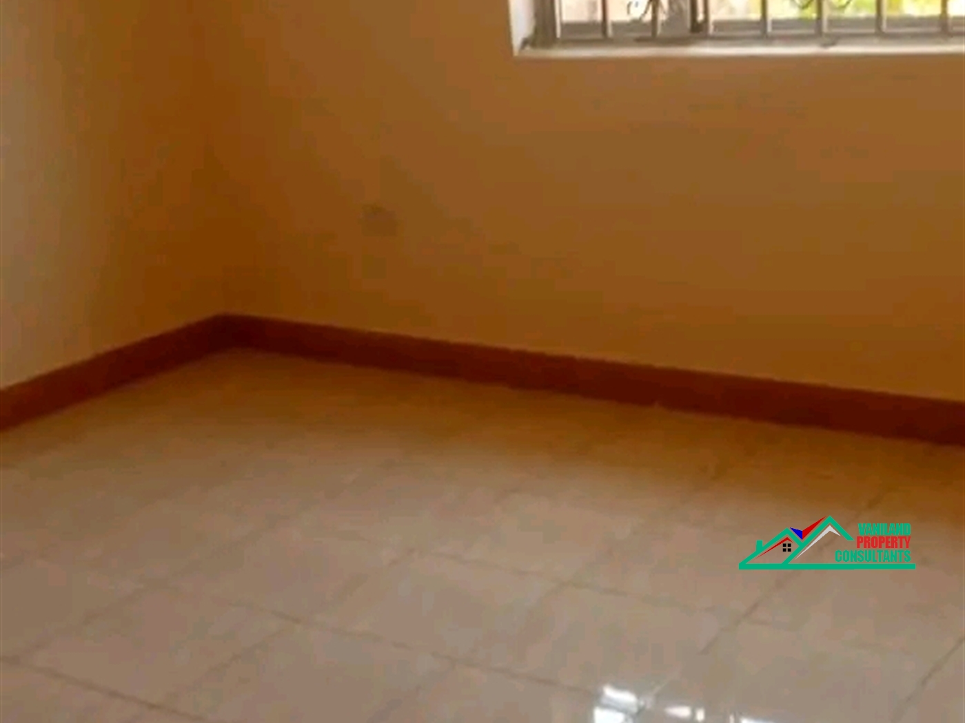 Semi Detached for rent in Mutungo Kampala