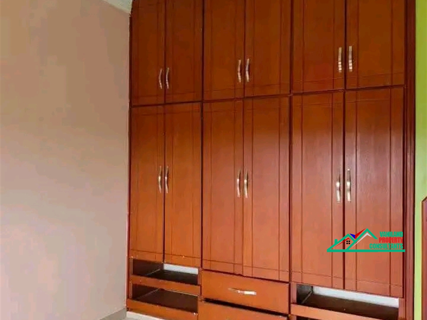 Apartment for rent in Mutungo Kampala