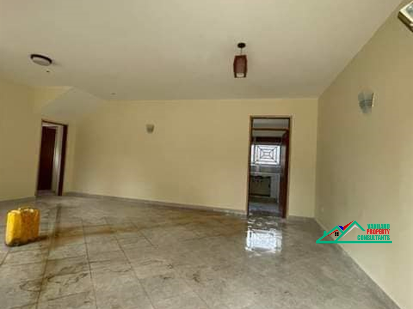 Duplex for rent in Kisaasi Wakiso