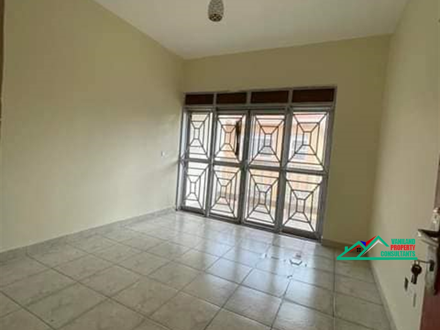 Duplex for rent in Kisaasi Wakiso