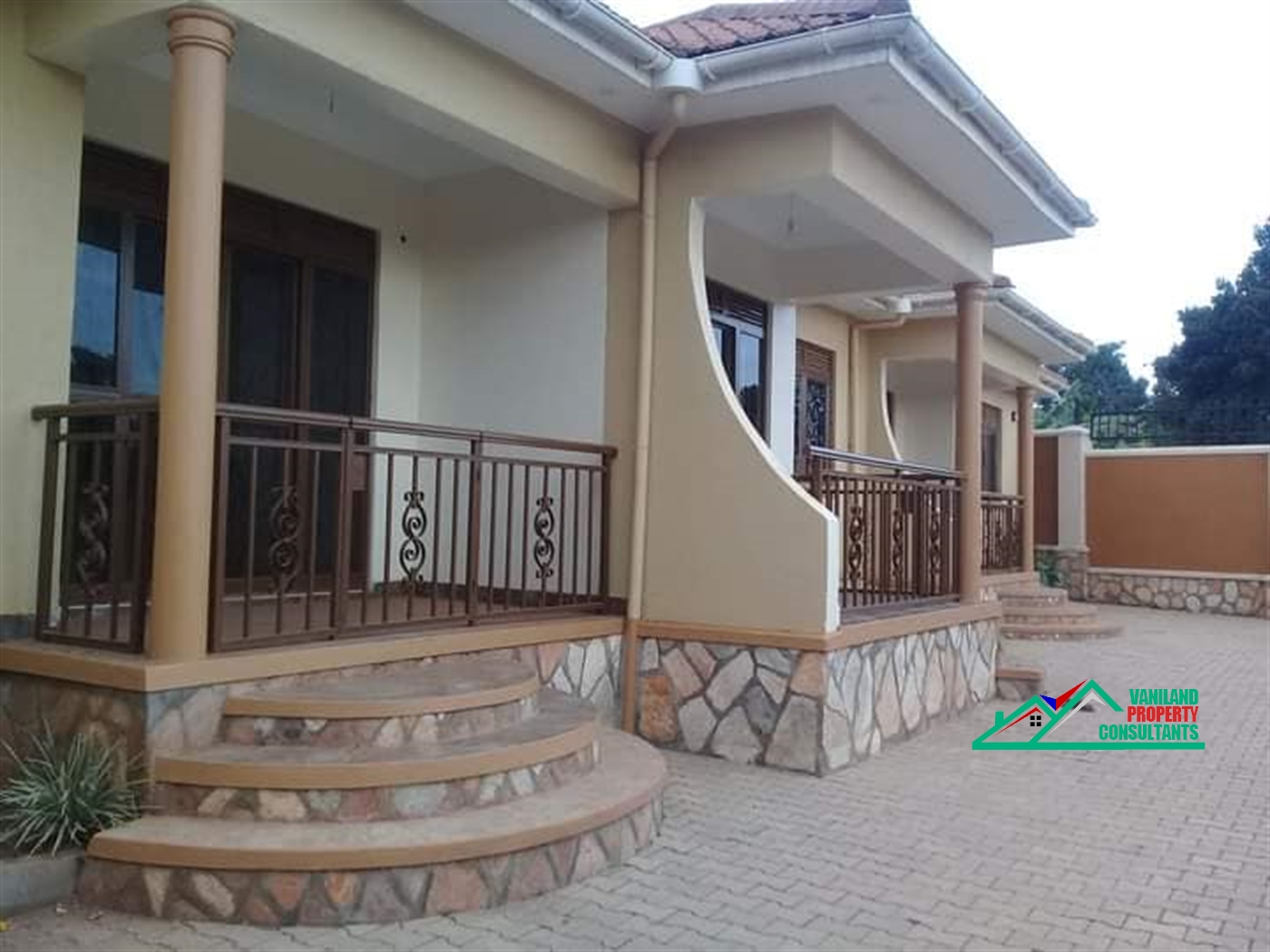 Bungalow for rent in Kisaasi Kampala