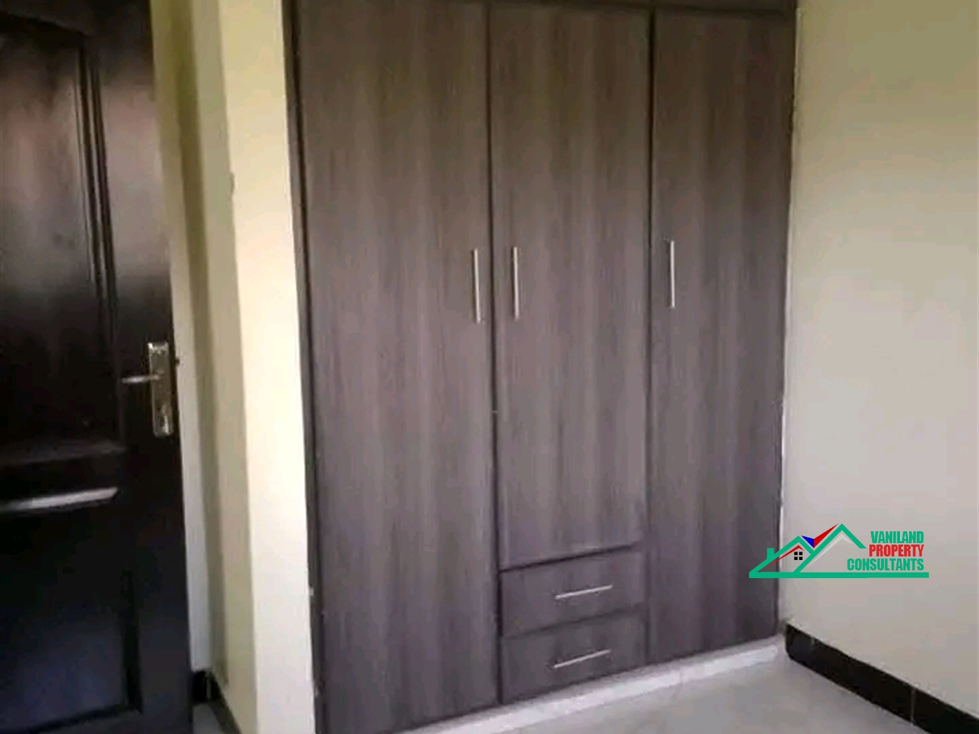 Apartment for rent in Kisaasi Kampala