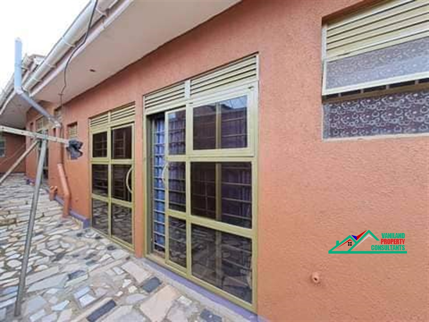 Semi Detached for rent in Kisaasi Kampala