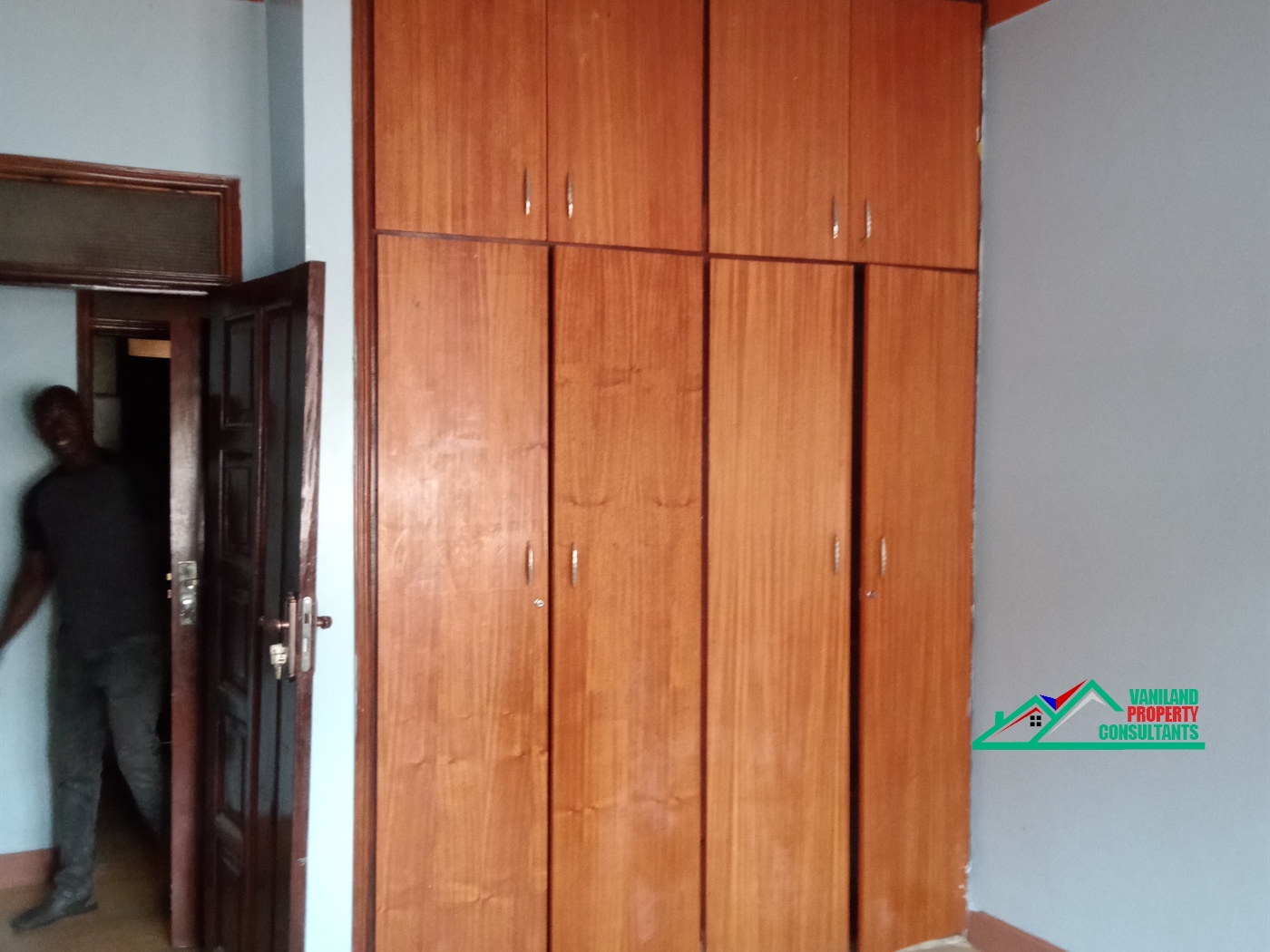 Bungalow for rent in Kira Wakiso