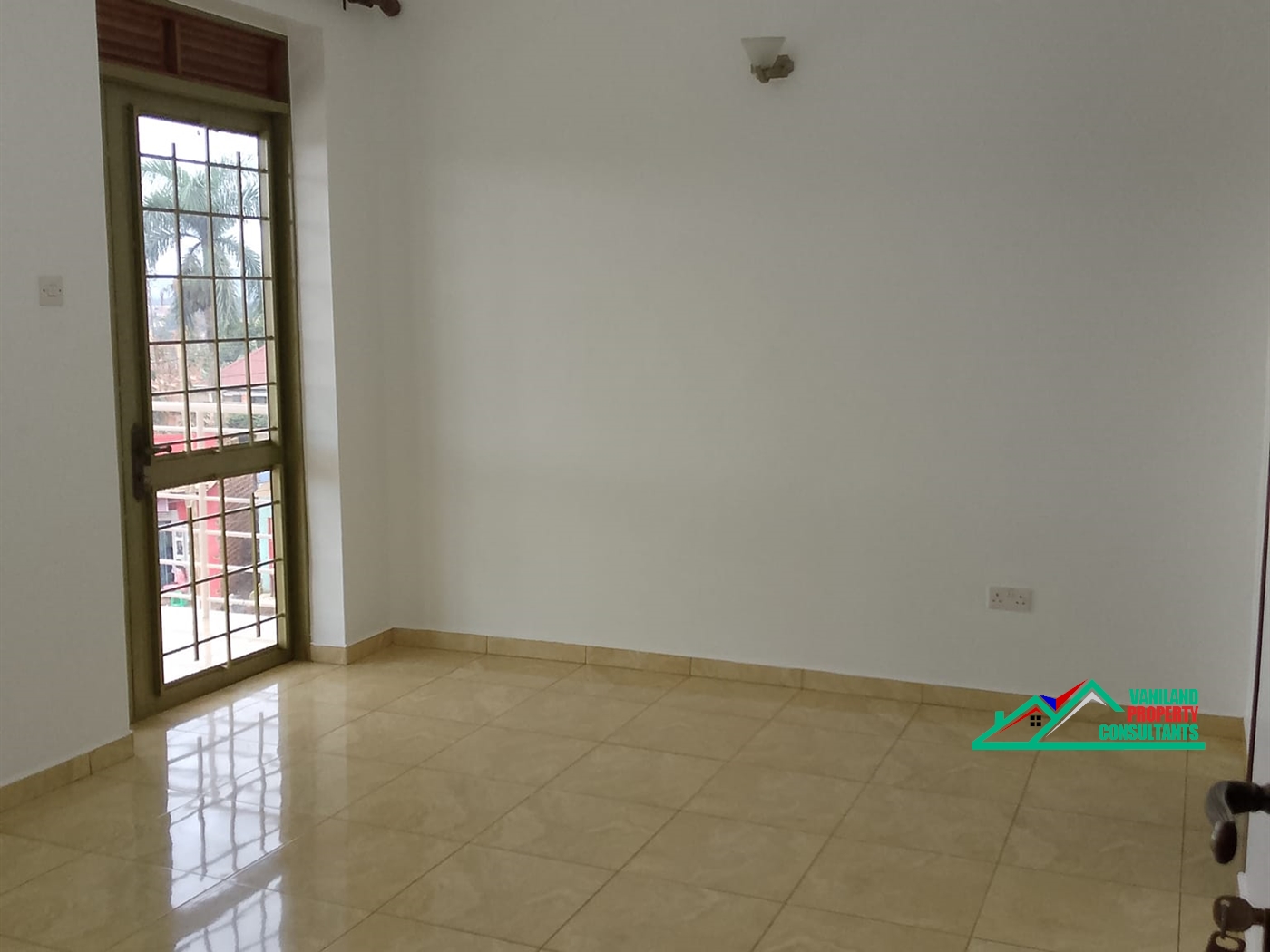 Bungalow for rent in Mutungo Kampala