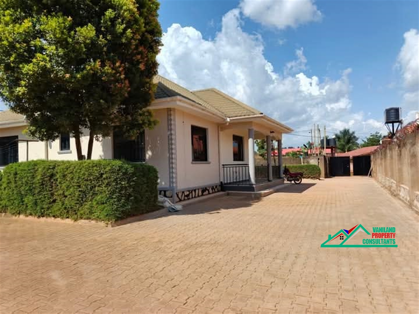 Bungalow for rent in Kyaliwajjala Wakiso