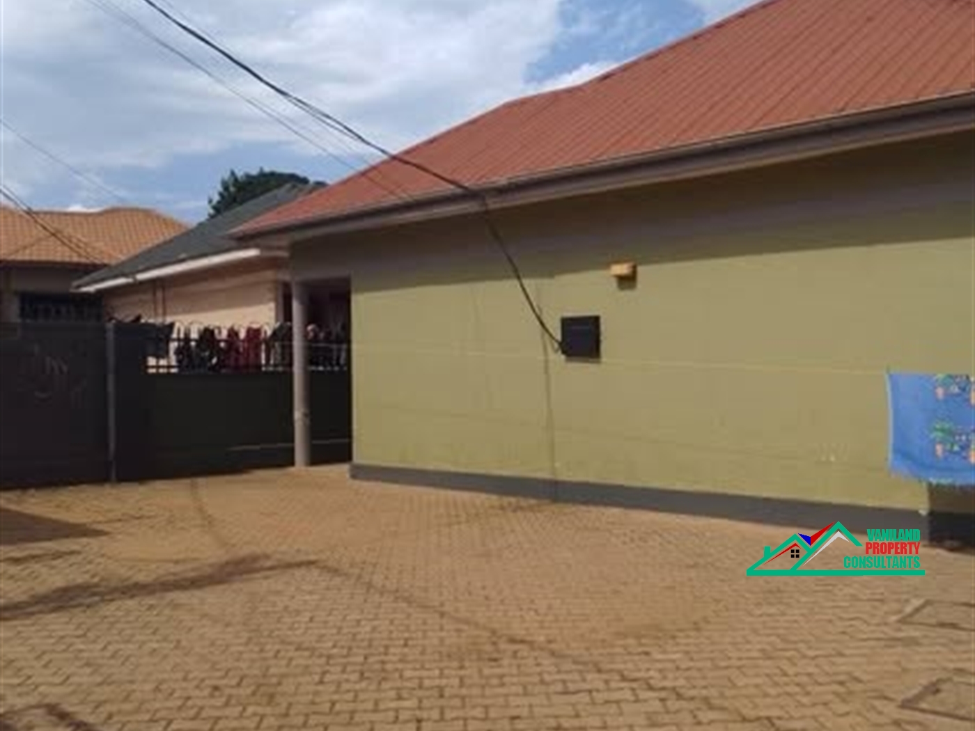 Bungalow for rent in Bweyogerere Wakiso