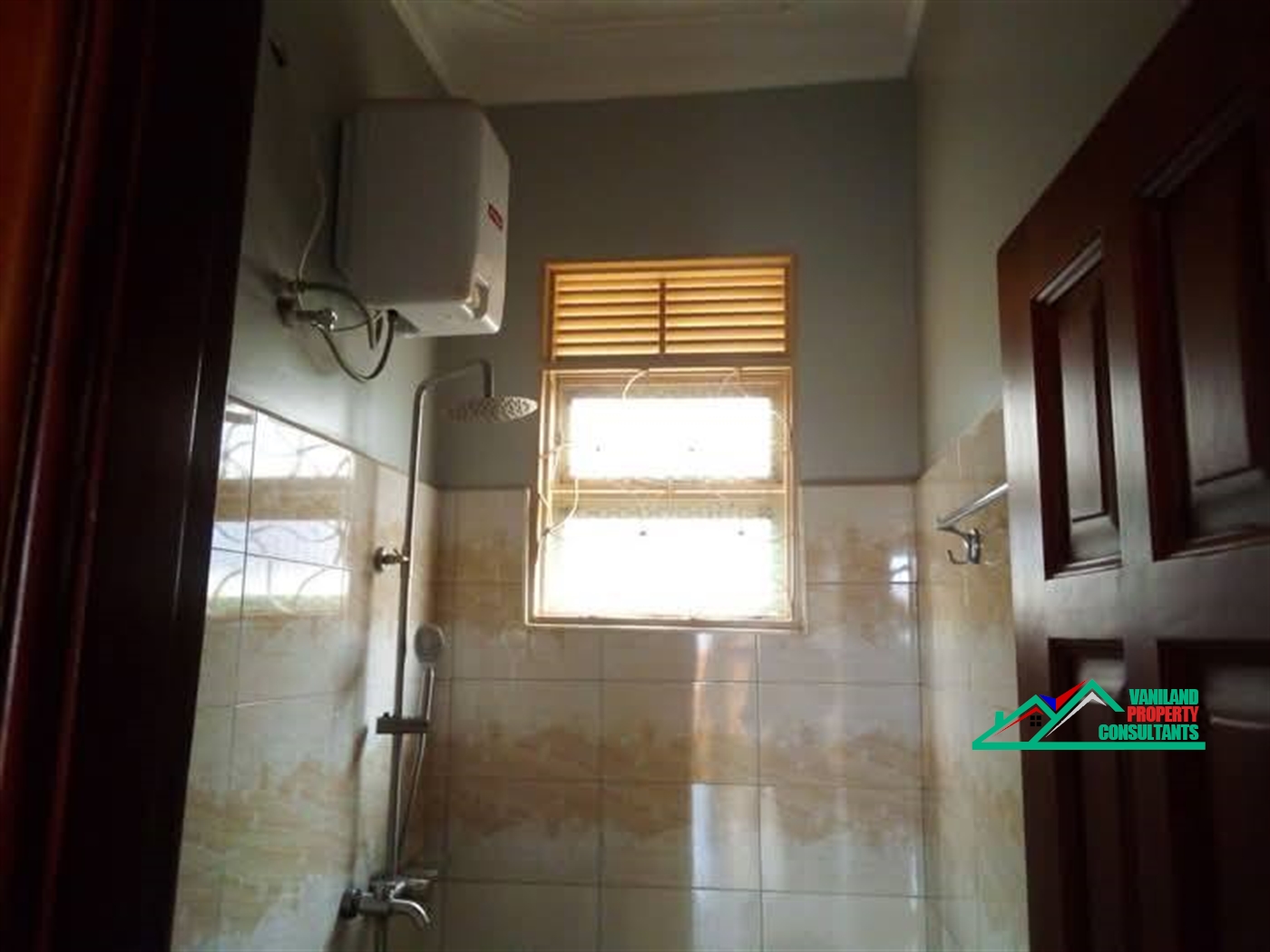 Semi Detached for rent in Kyanja Kampala