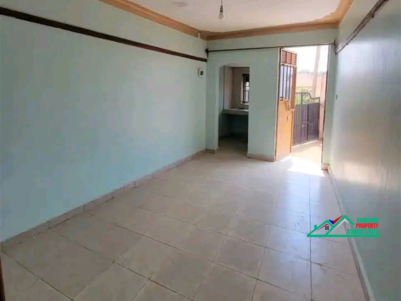 Semi Detached for rent in Mutungo Kampala