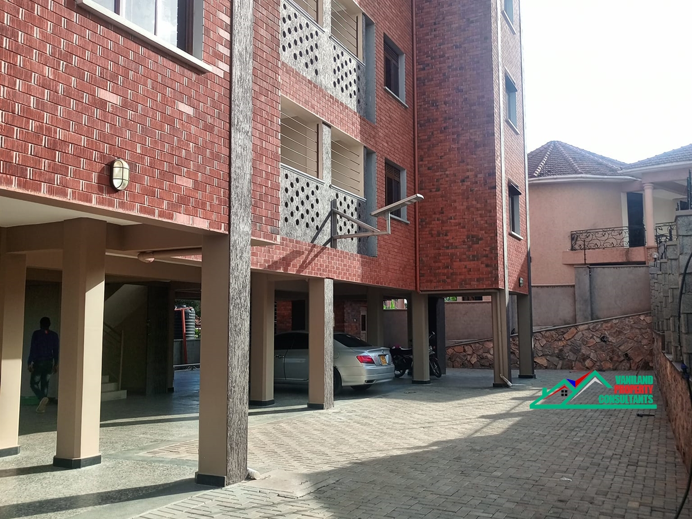 Apartment for rent in Kisaasi Kampala