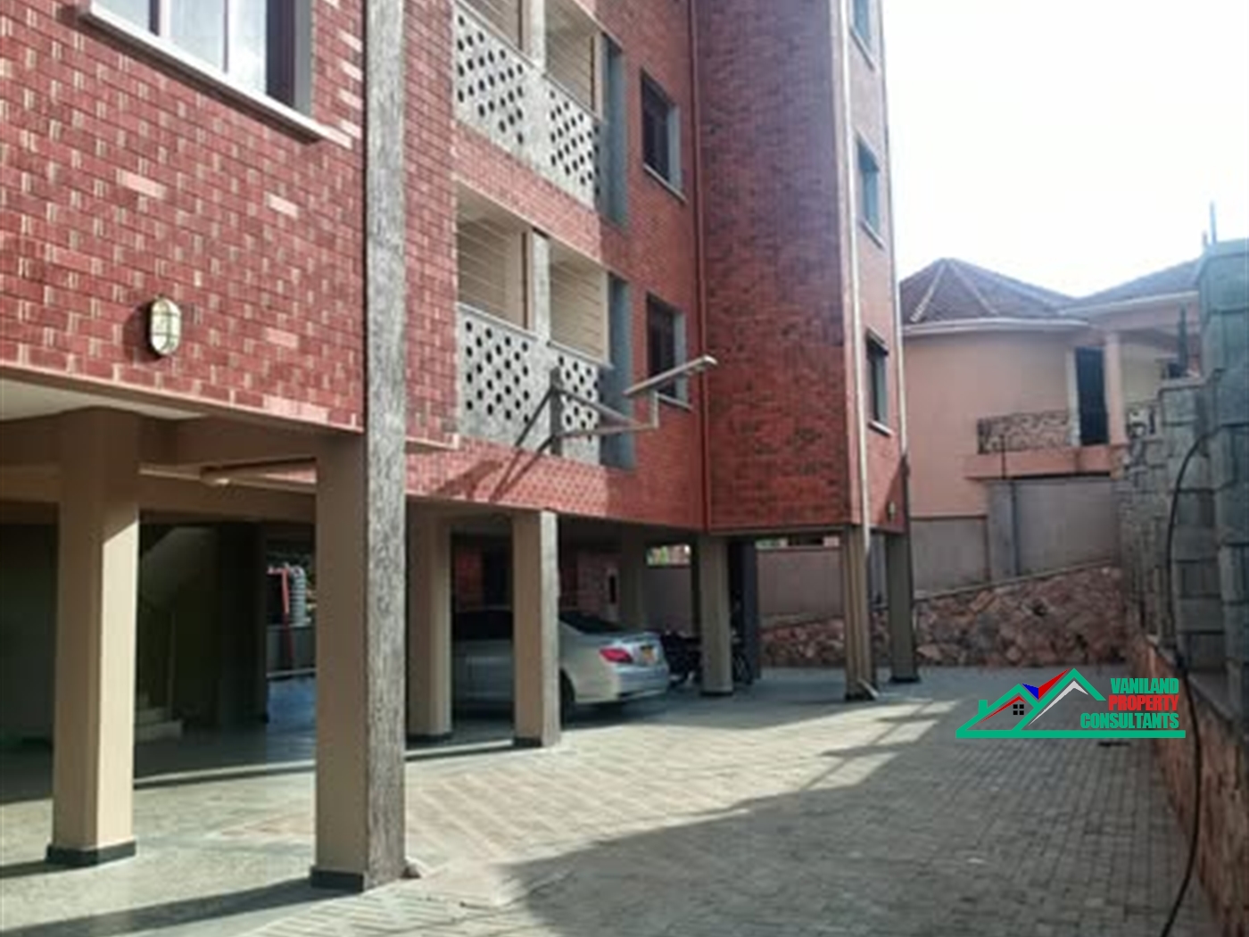 Apartment for rent in Kisaasi Kampala