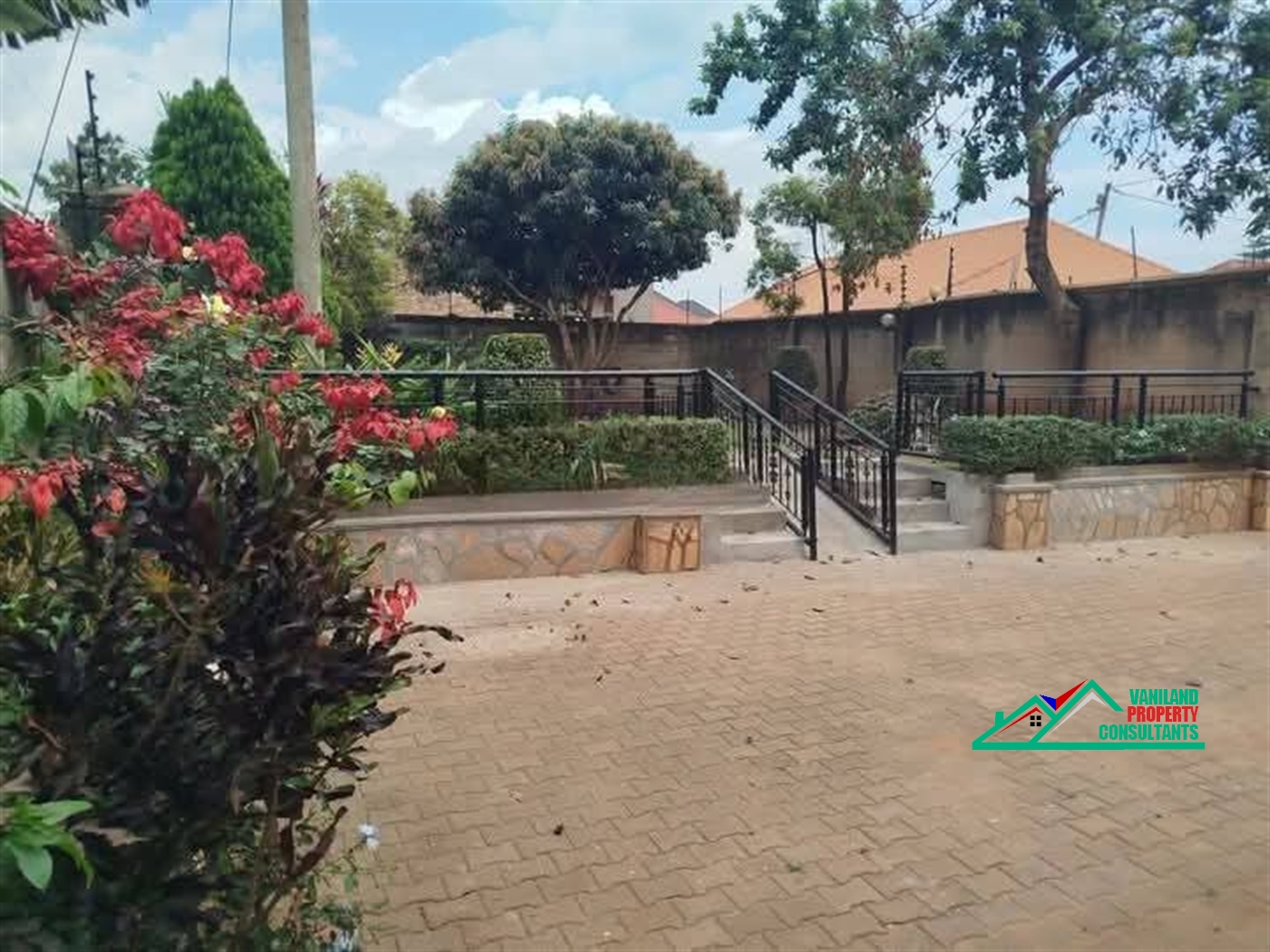 Bungalow for rent in Kyaliwajjala Wakiso