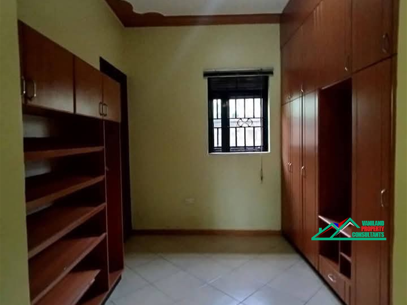 Bungalow for rent in Kyaliwajjala Wakiso