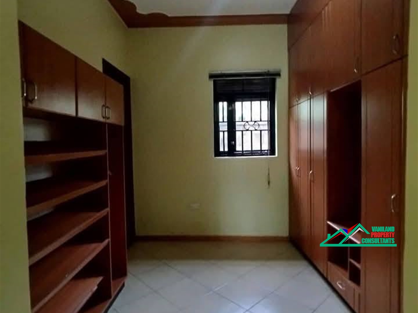 Bungalow for rent in Kyaliwajjala Wakiso