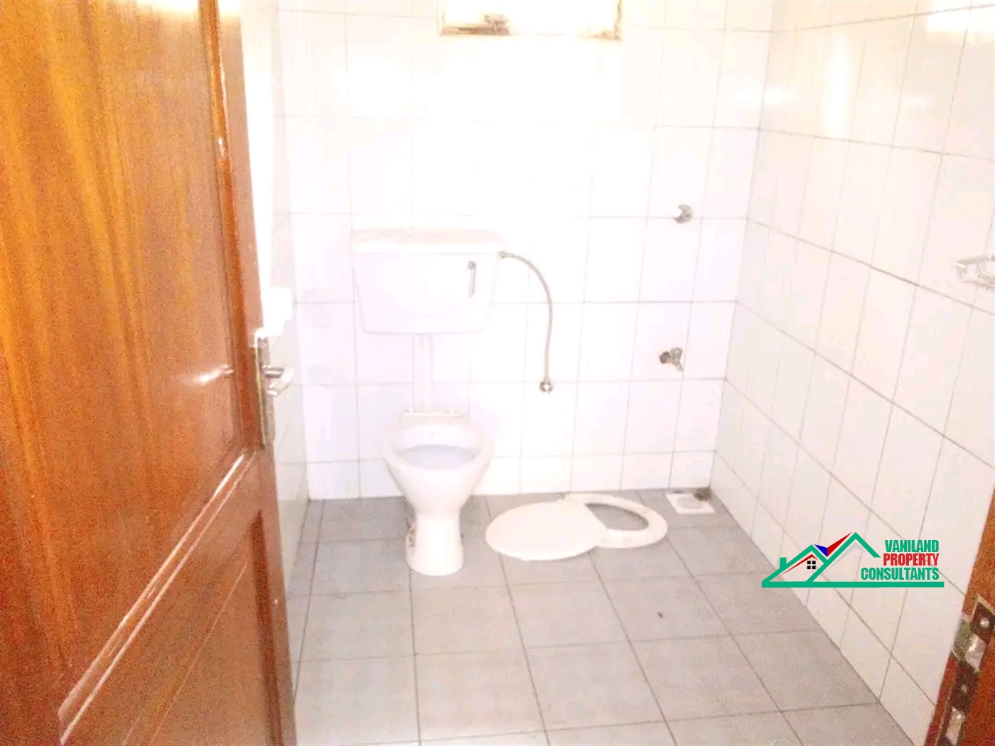 Semi Detached for rent in Mutungo Kampala