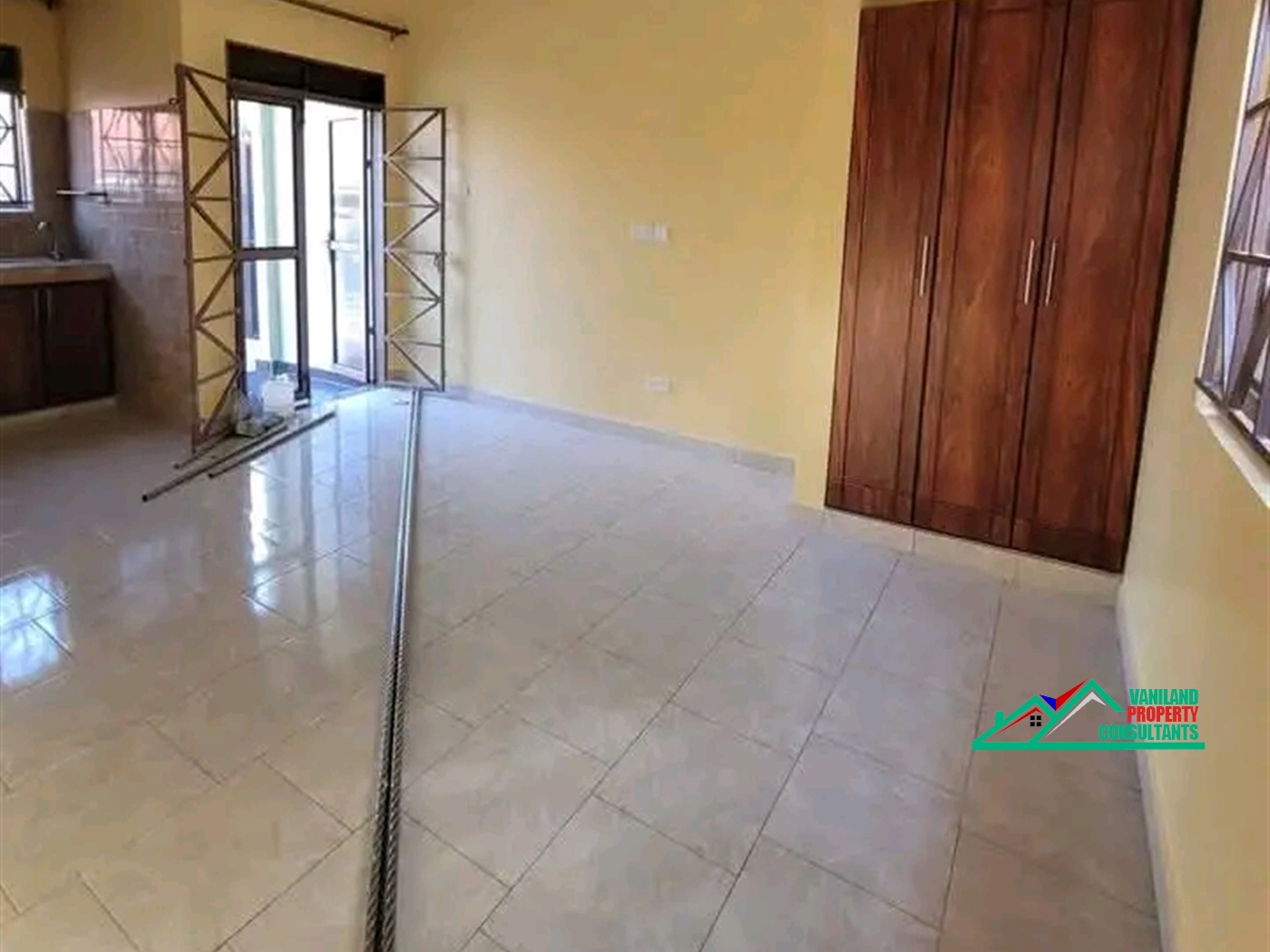 Semi Detached for rent in Mutungo Kampala