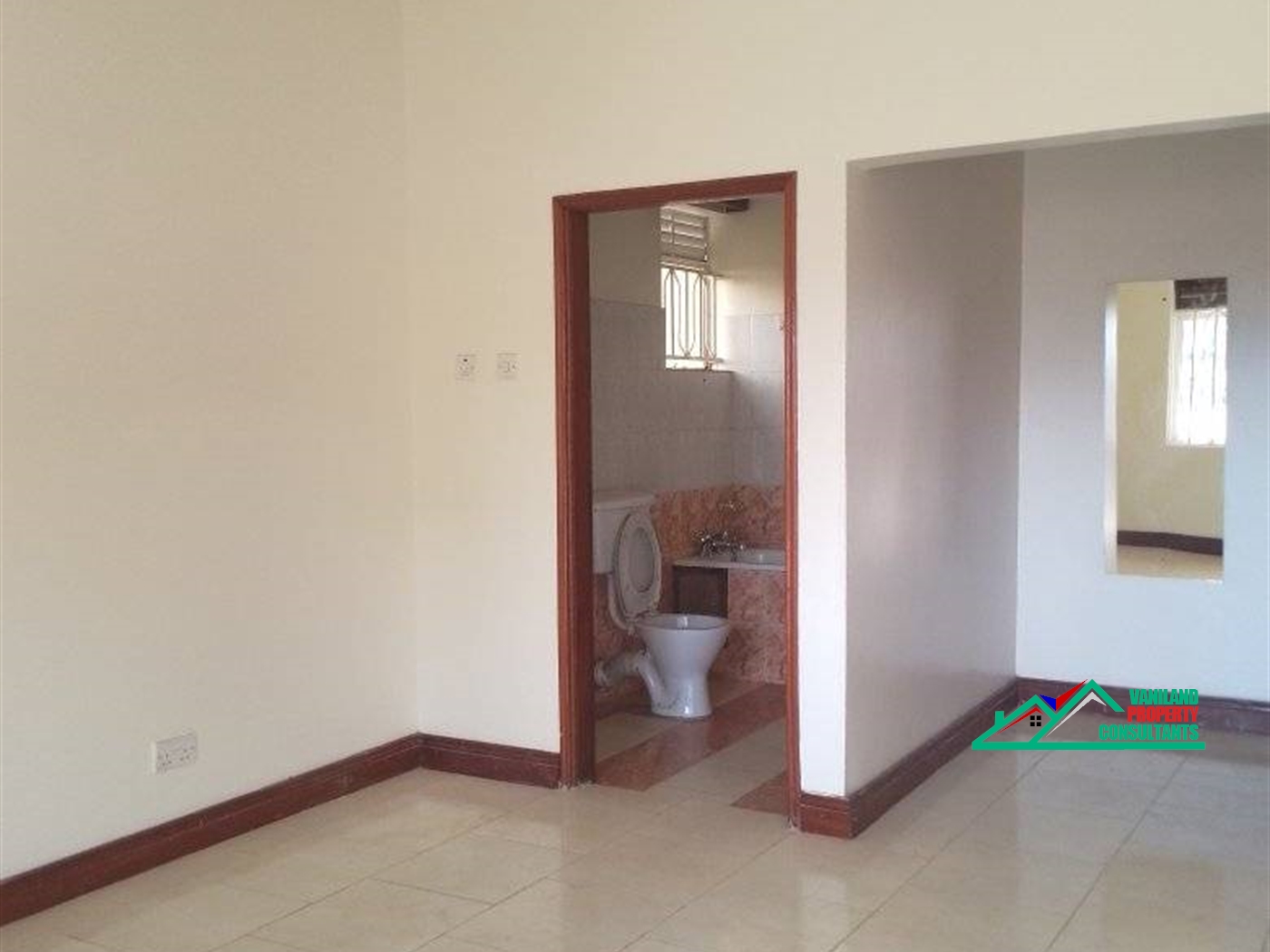 Duplex for rent in Naalya Kampala