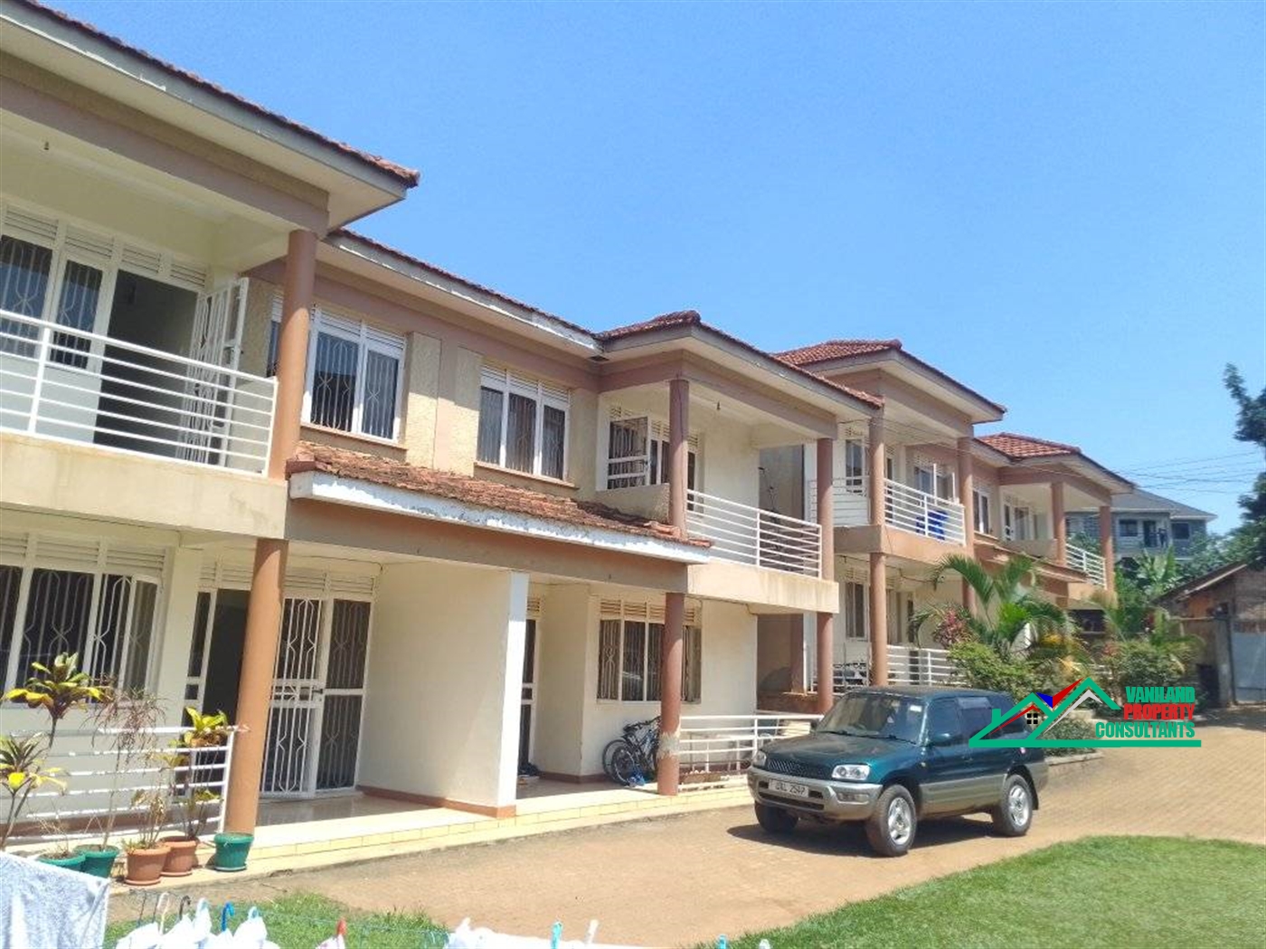 Duplex for rent in Naalya Kampala