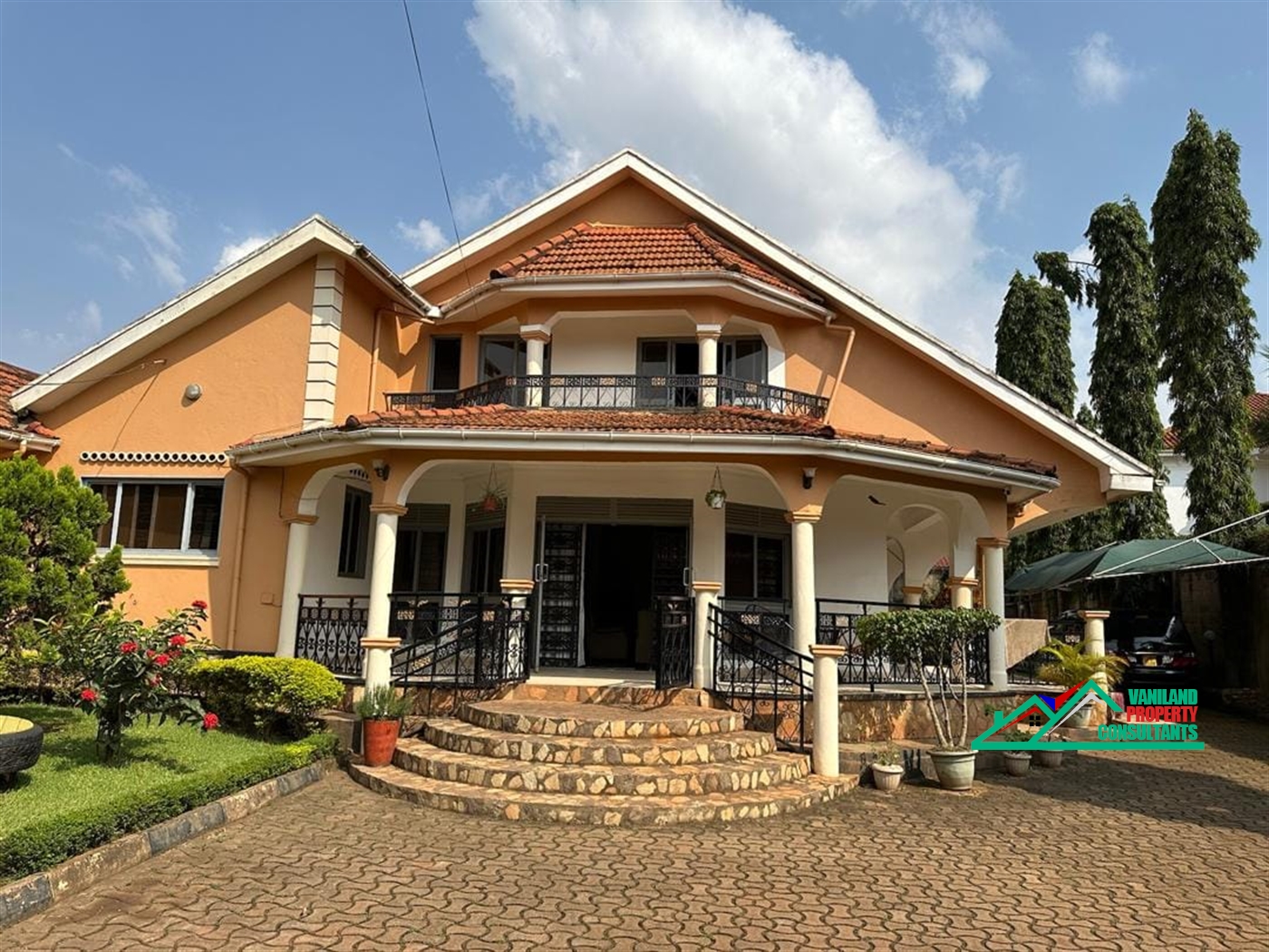 Bungalow for rent in Kololo Wakiso