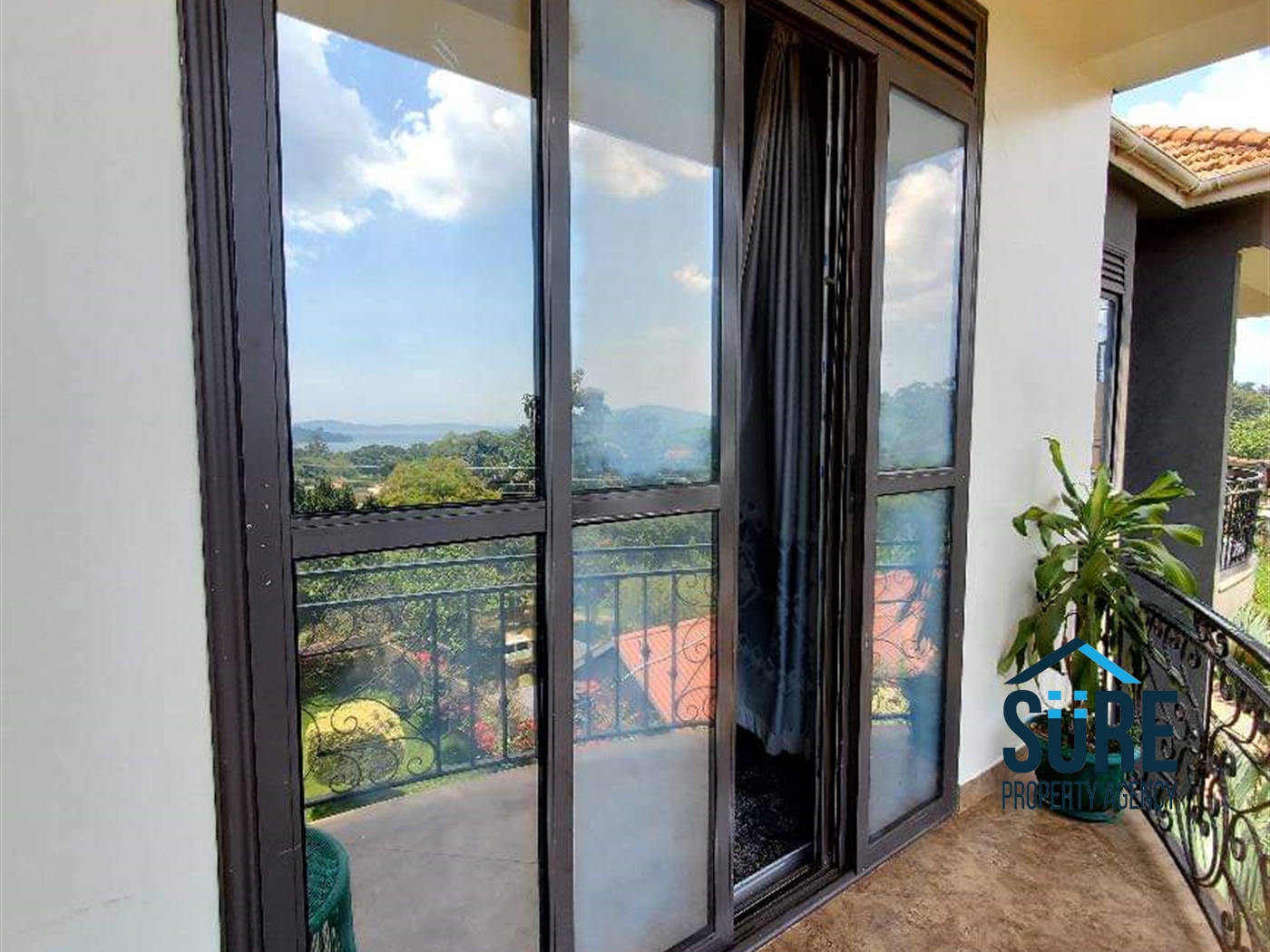 Apartment for sale in Munyonyo Kampala