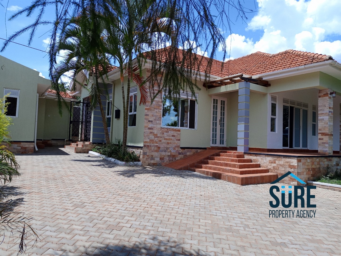 Bungalow for sale in Kira Wakiso