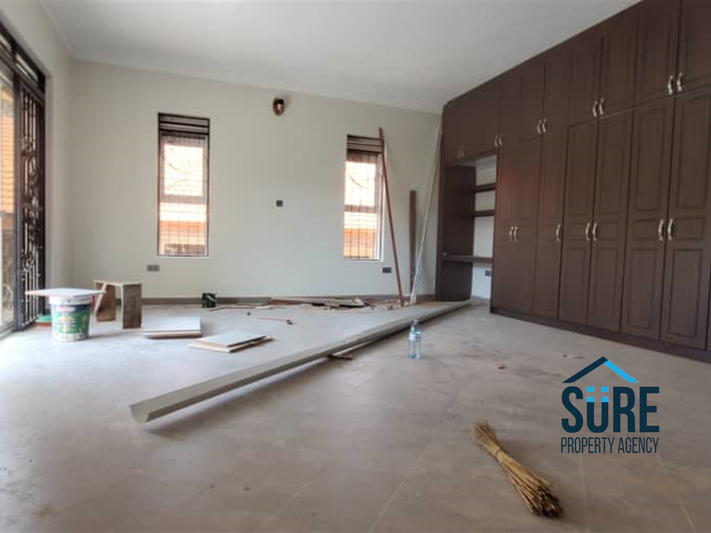 Duplex for sale in Najjera Wakiso