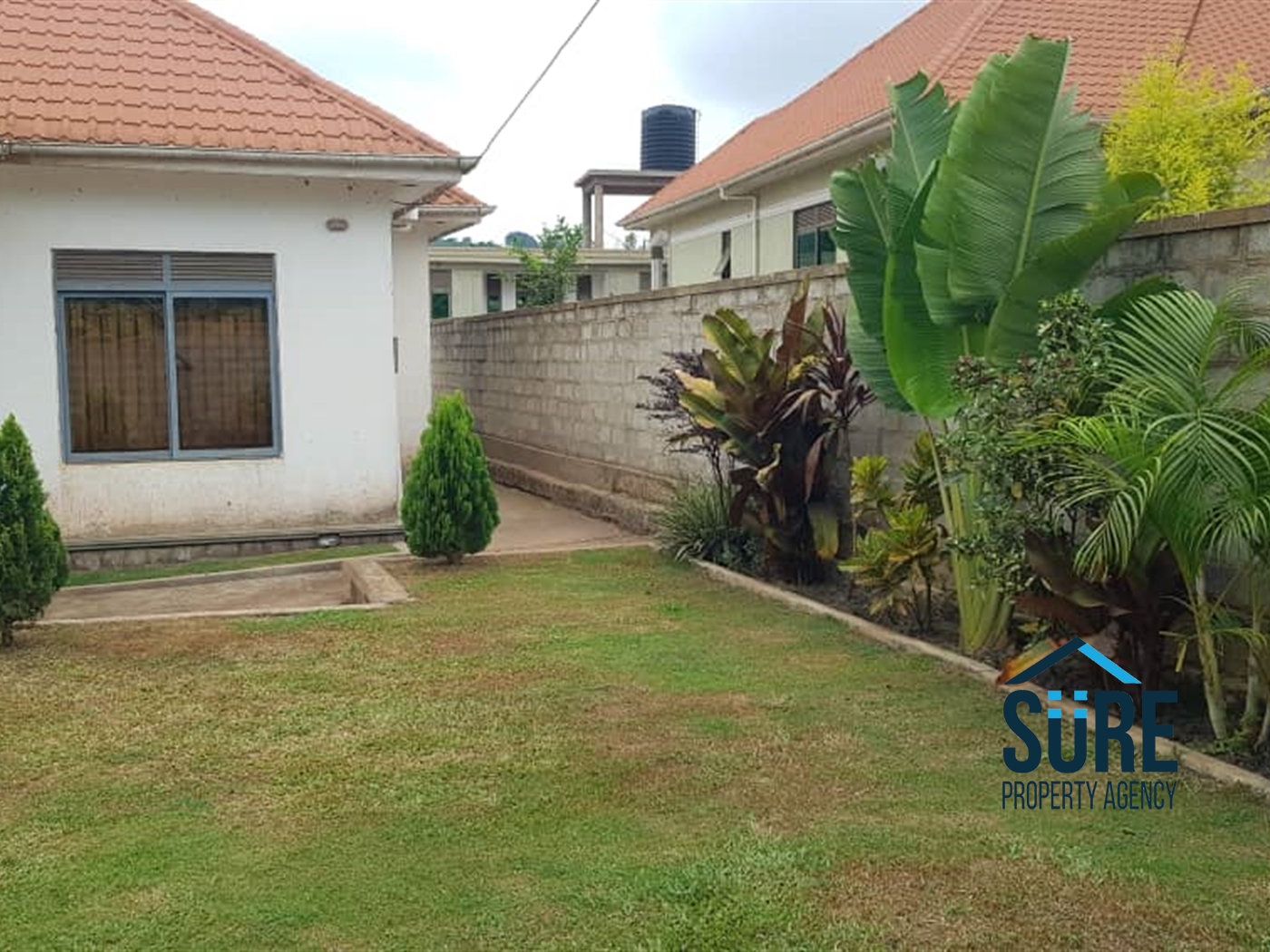 Bungalow for sale in Kitende Wakiso