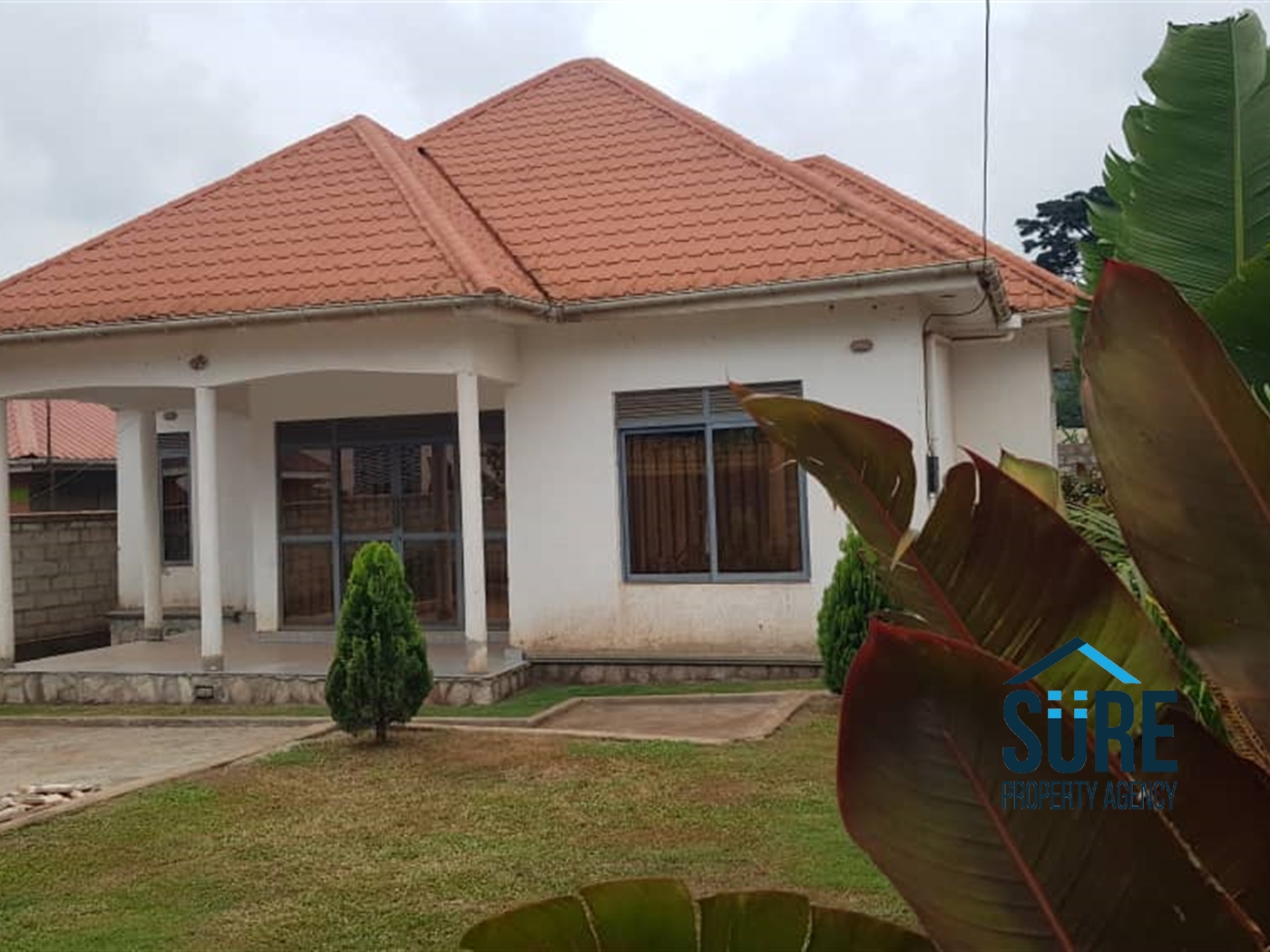 Bungalow for sale in Kitende Wakiso