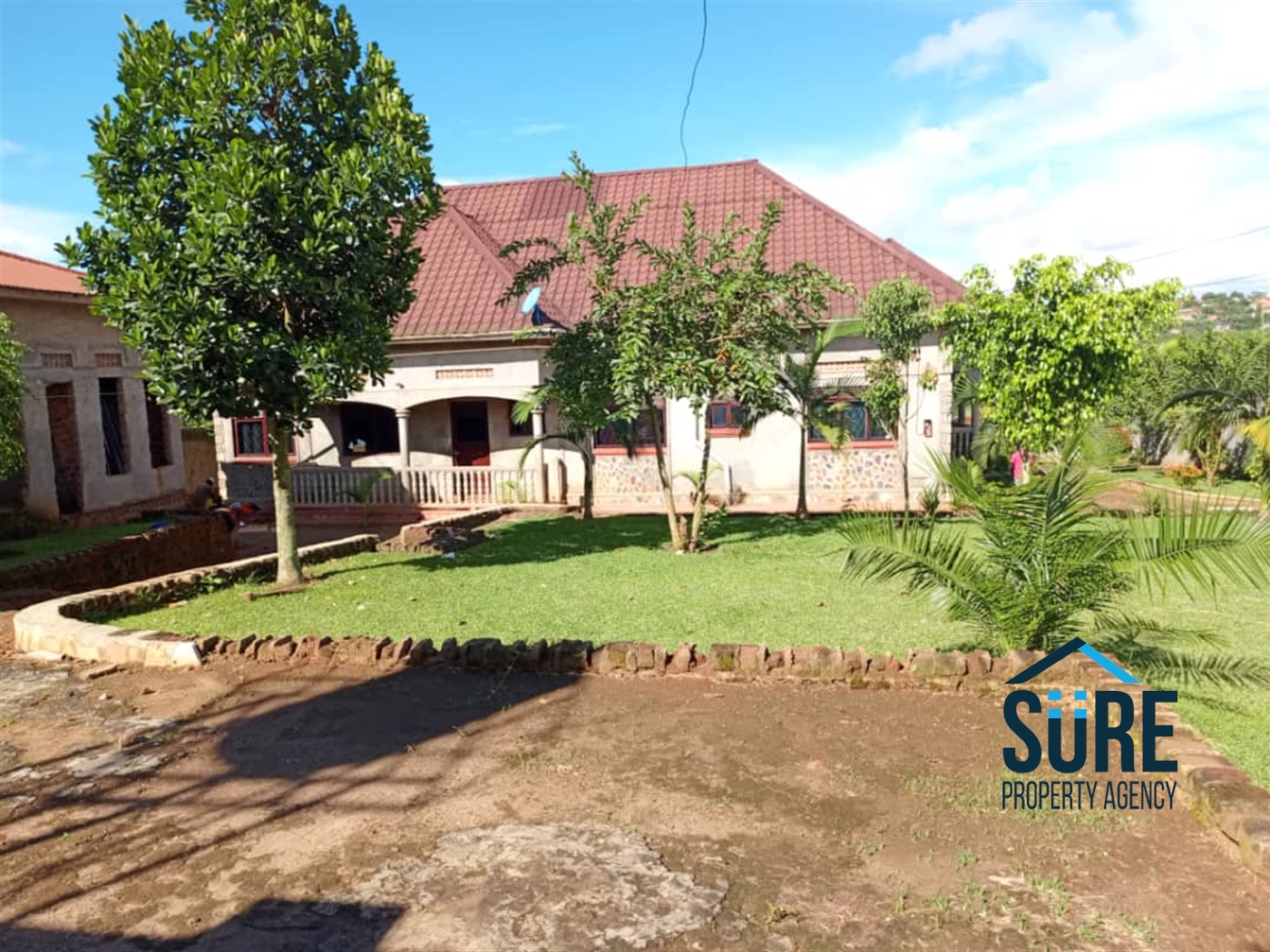 Bungalow for sale in Bujuuko Wakiso