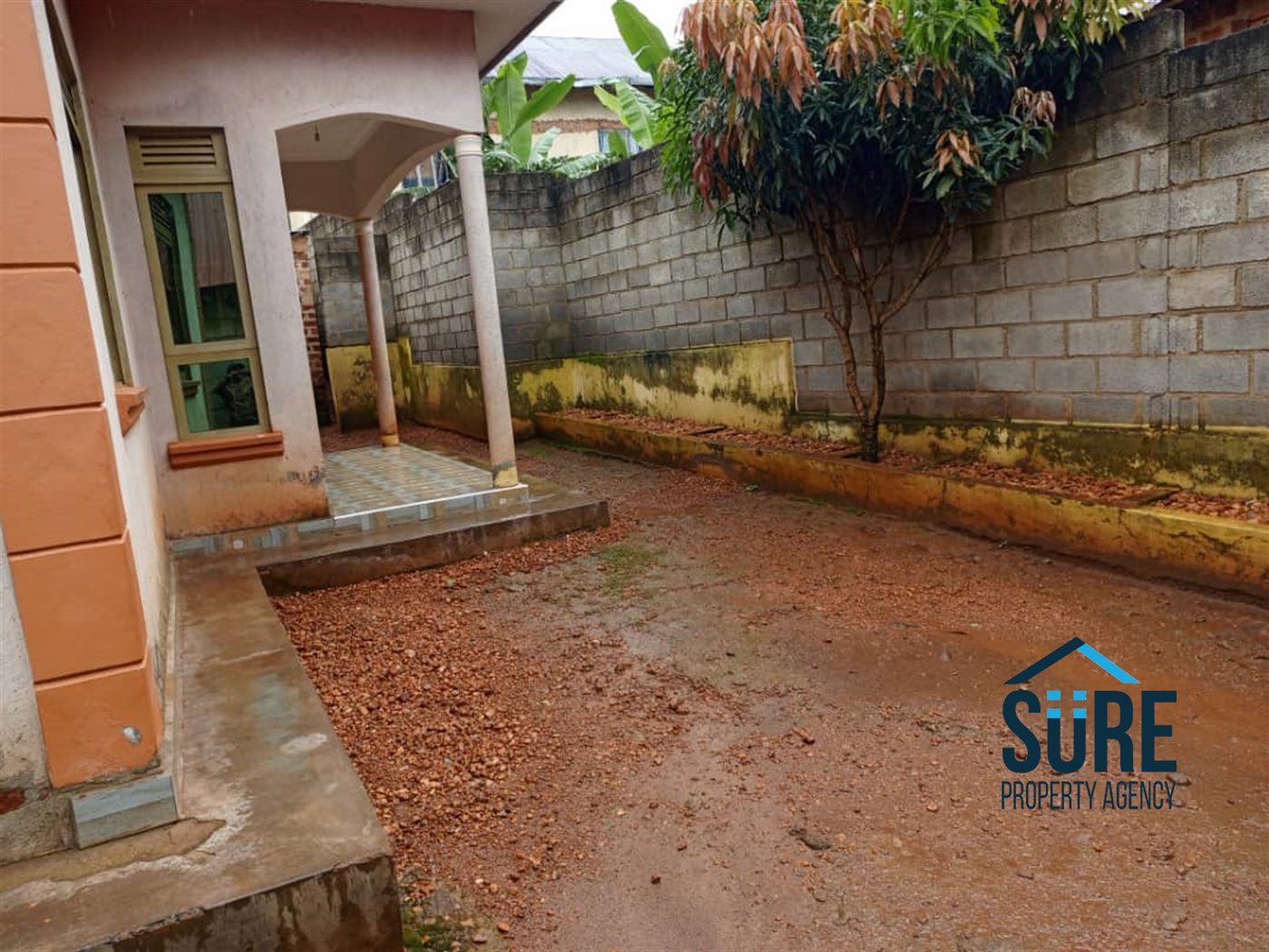 Bungalow for sale in Bujuuko Wakiso