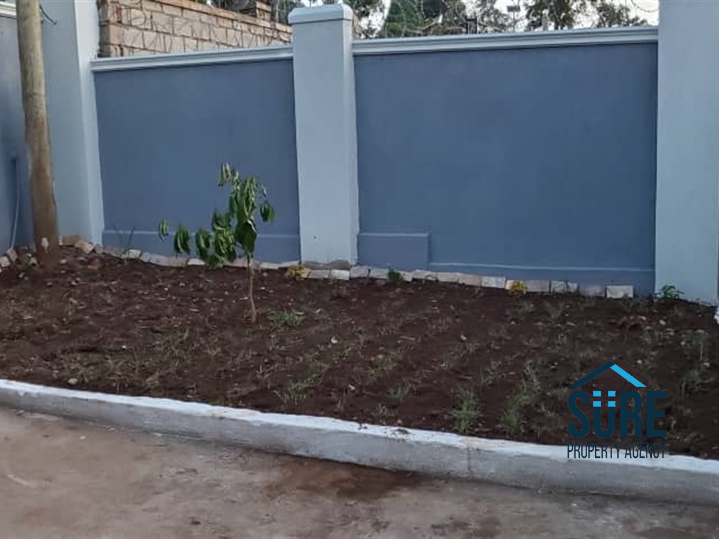 Bungalow for sale in Kitende Wakiso