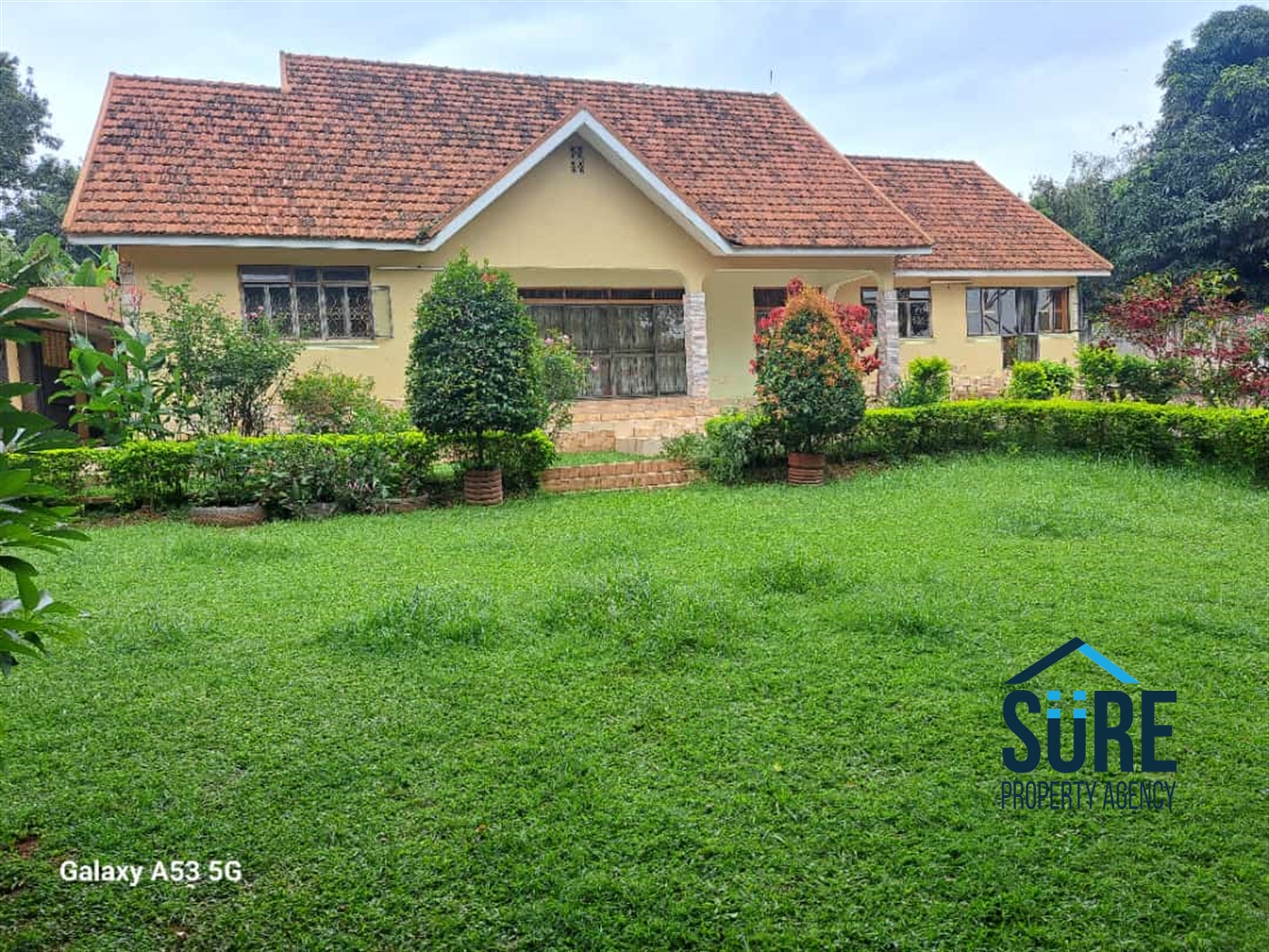 Bungalow for sale in Bukoto Wakiso